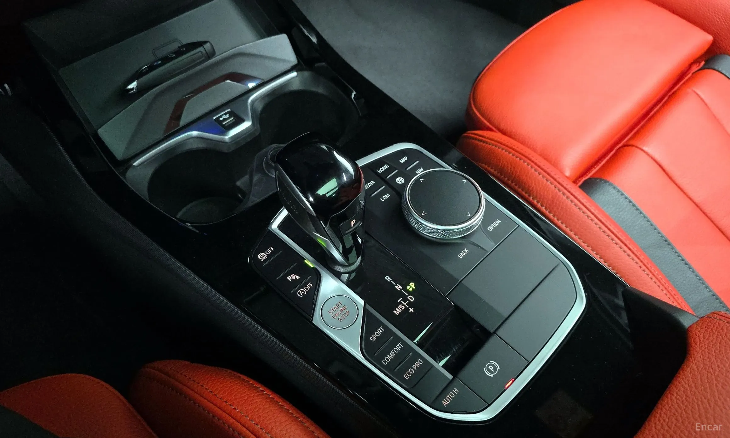 BMW 1 Series (F40) превью 9