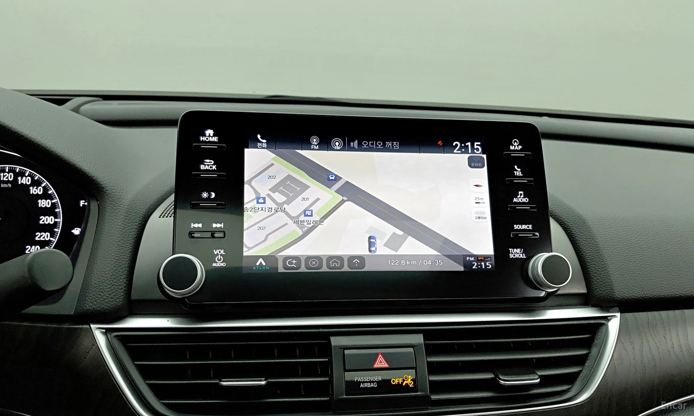 Honda Accord 10th Generation превью 15