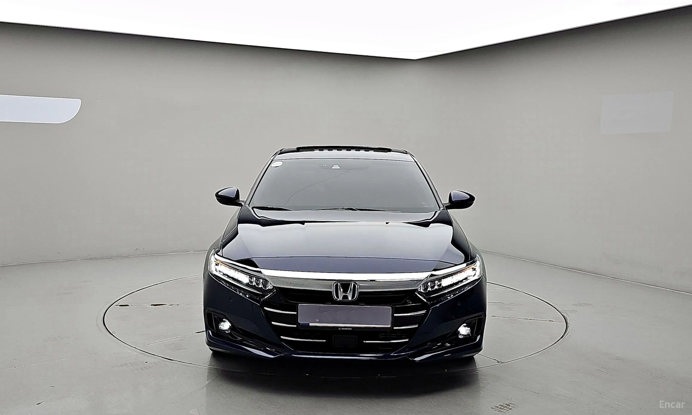 Honda Accord 10th Generation превью 3