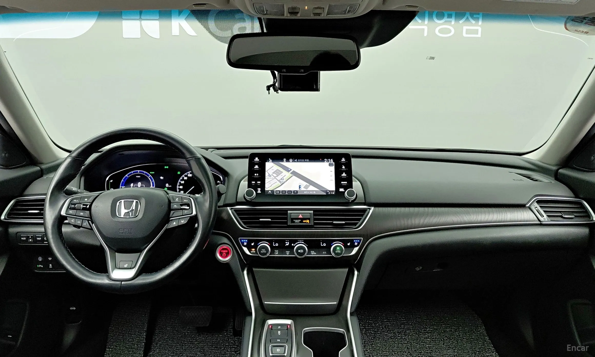 Honda Accord 10th Generation превью 7