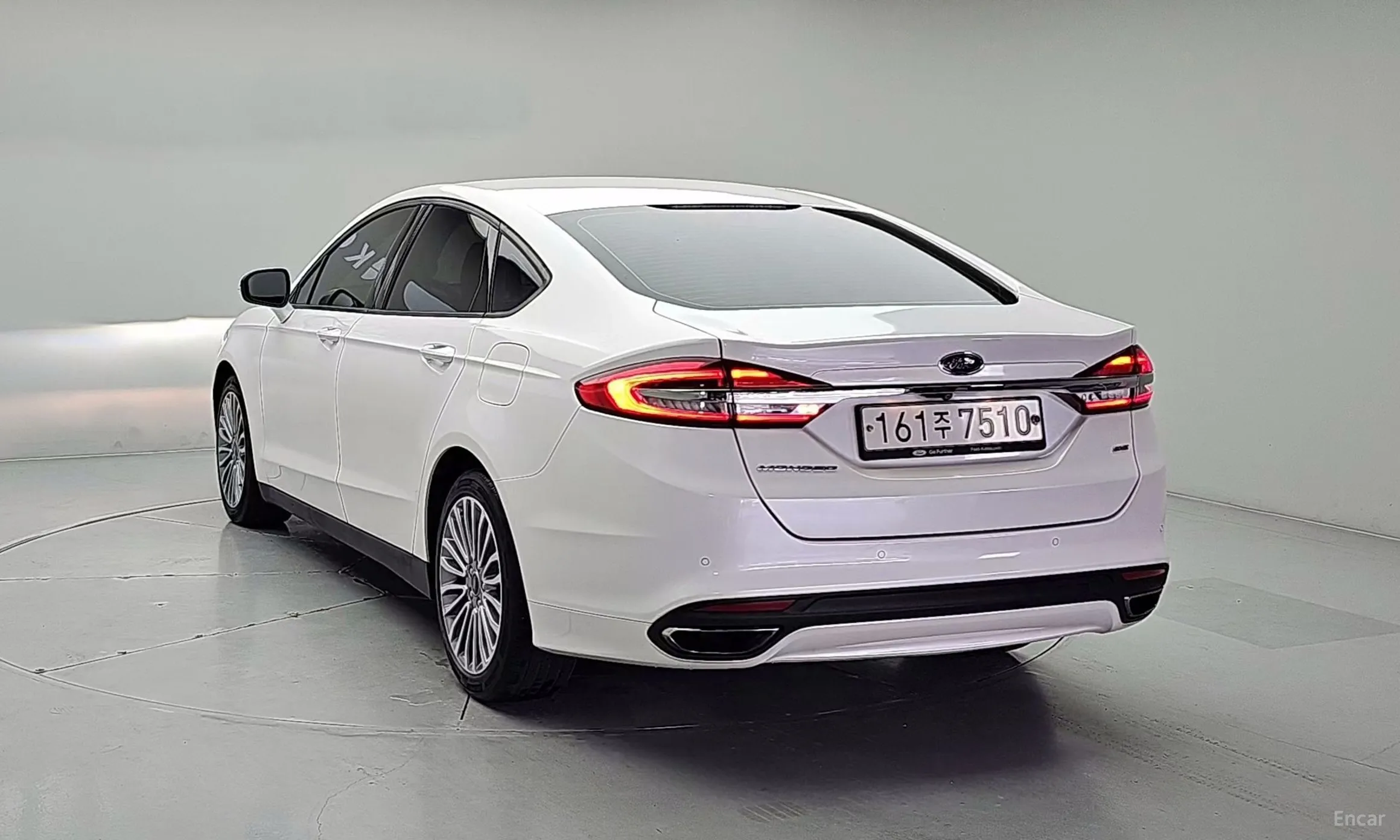 Ford Mondeo 4th Generation превью 4