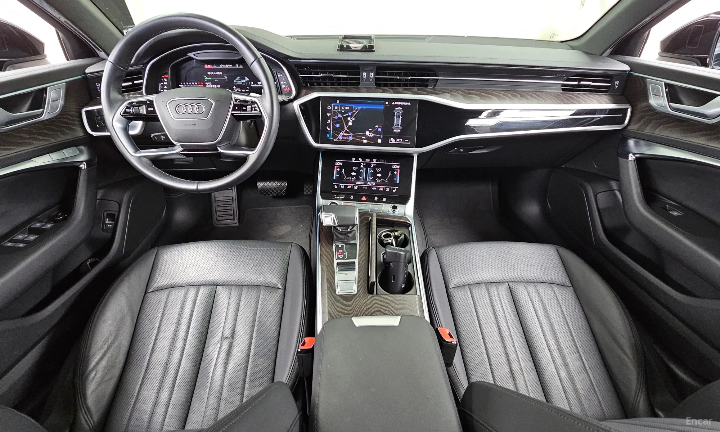 Audi A6 (C8) превью 7