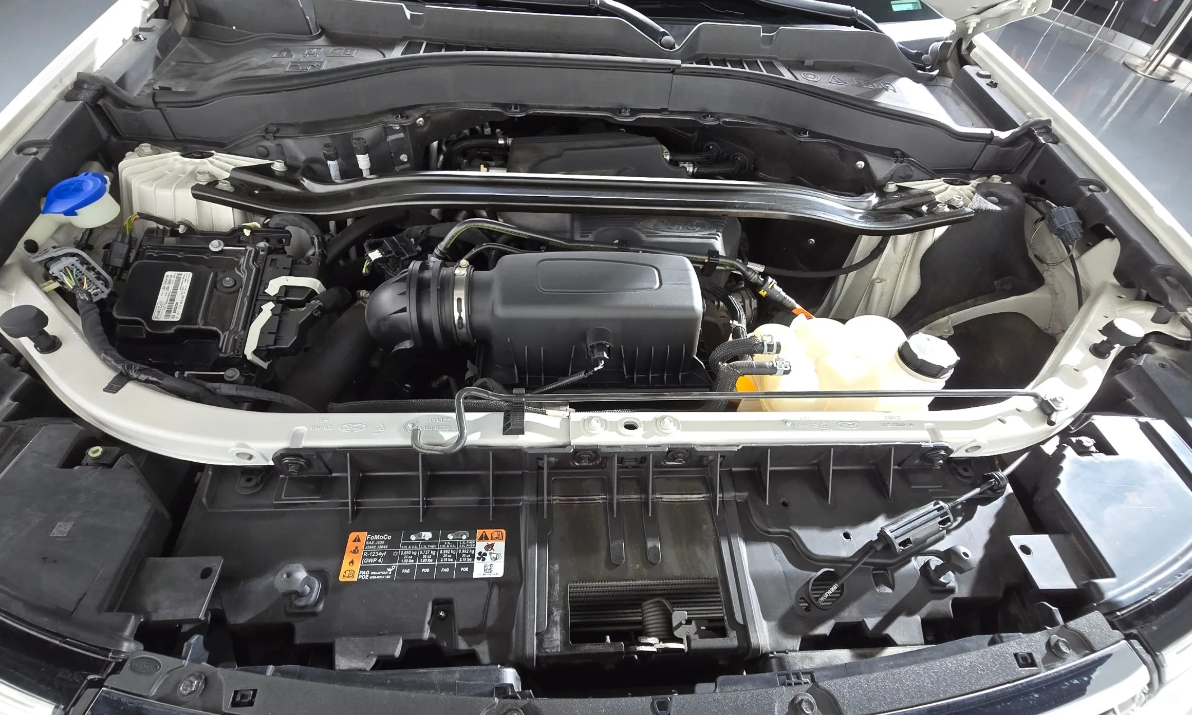 Ford Explorer 6th Generation превью 6