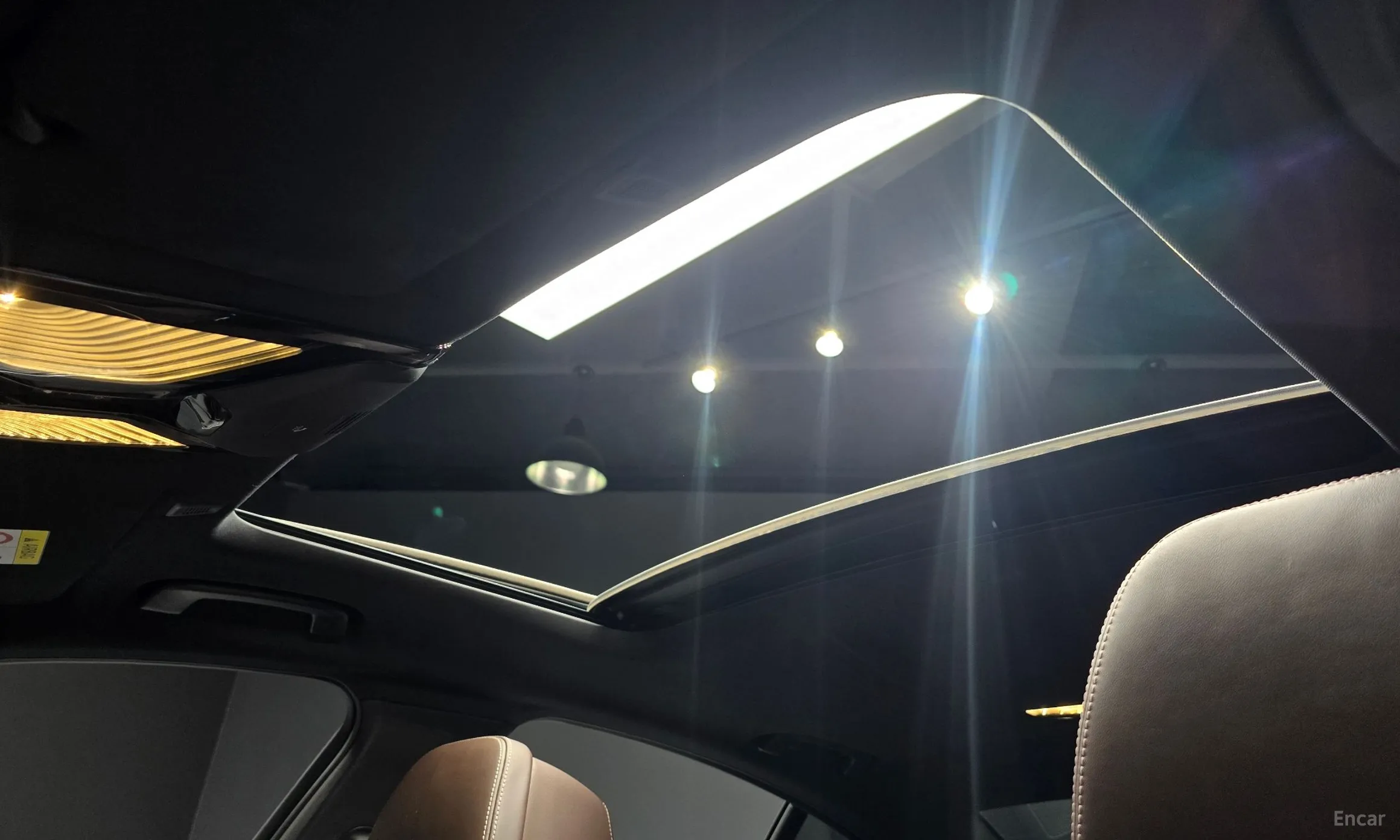 BMW 5 Series (G30) превью 19