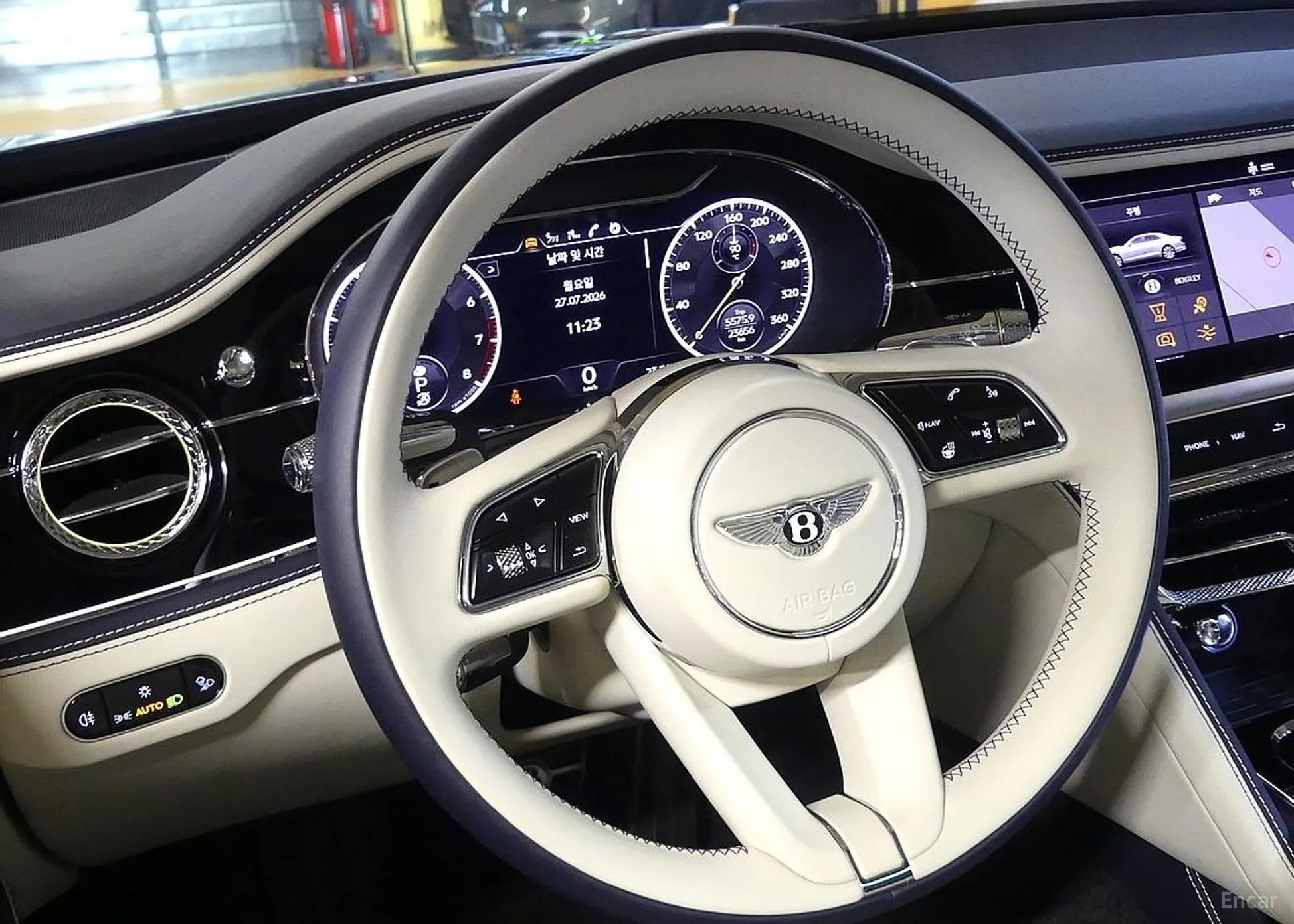 Bentley Flying Spur 3rd Generation превью 13