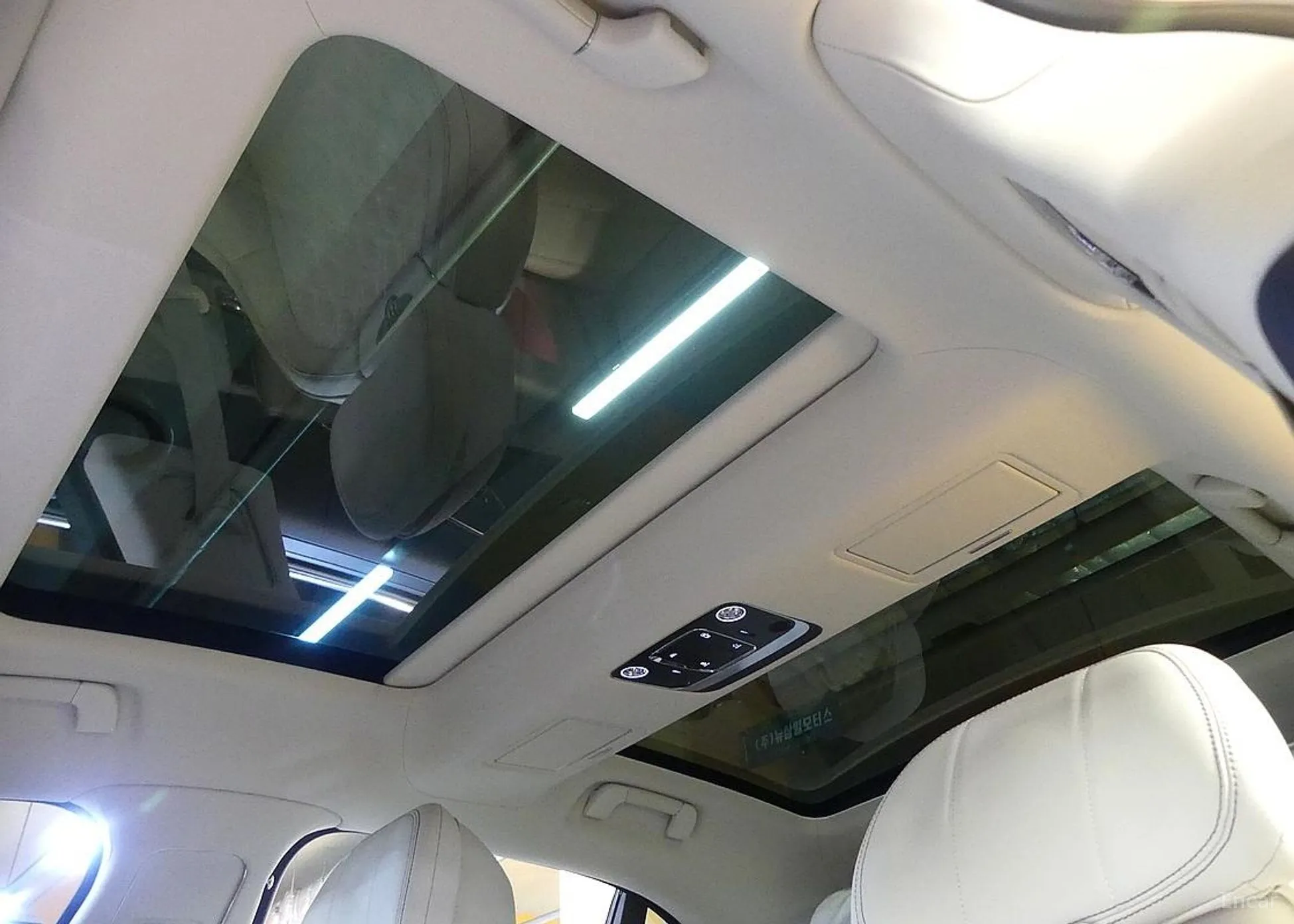 Bentley Flying Spur 3rd Generation превью 19