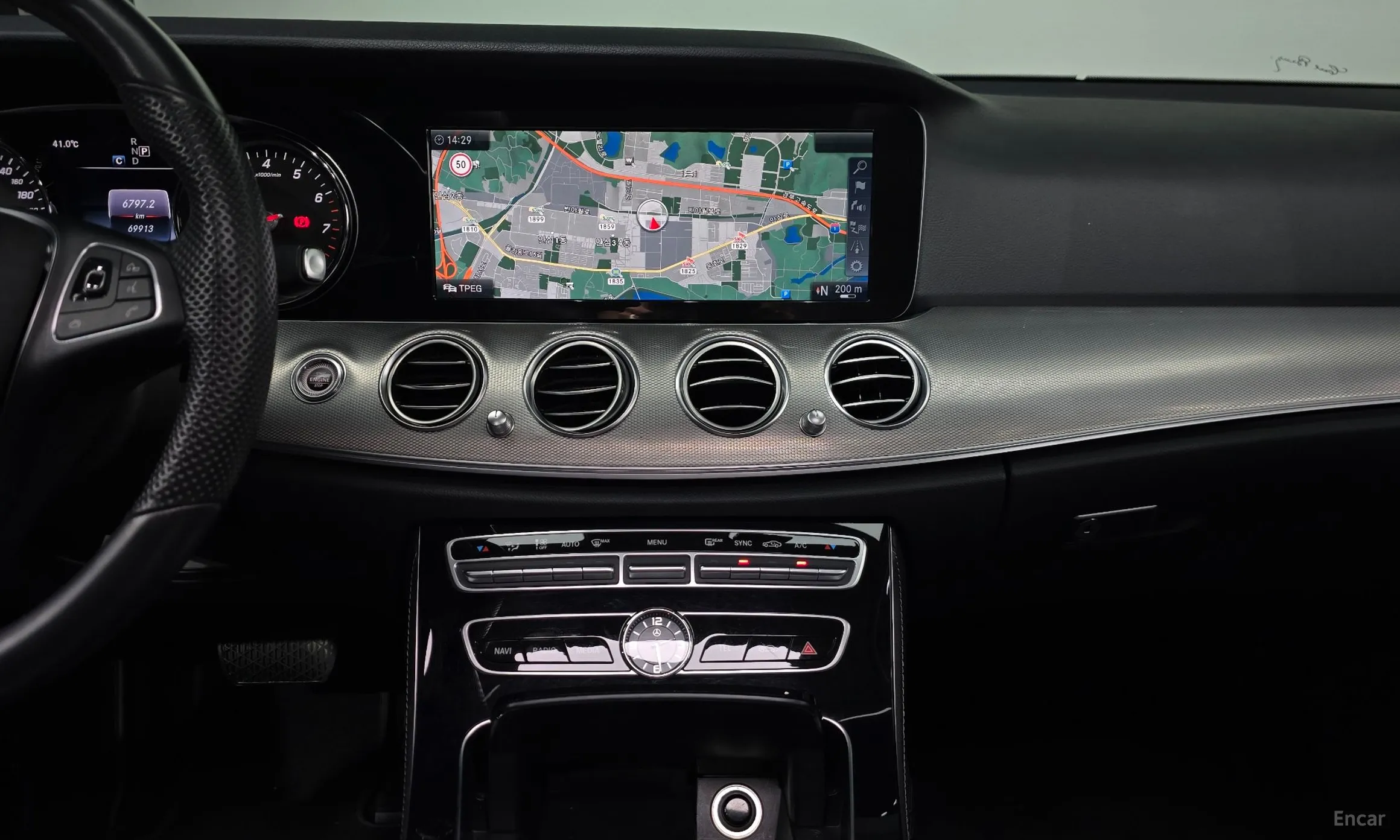 Mercedes Benz E-Class W213 превью 13