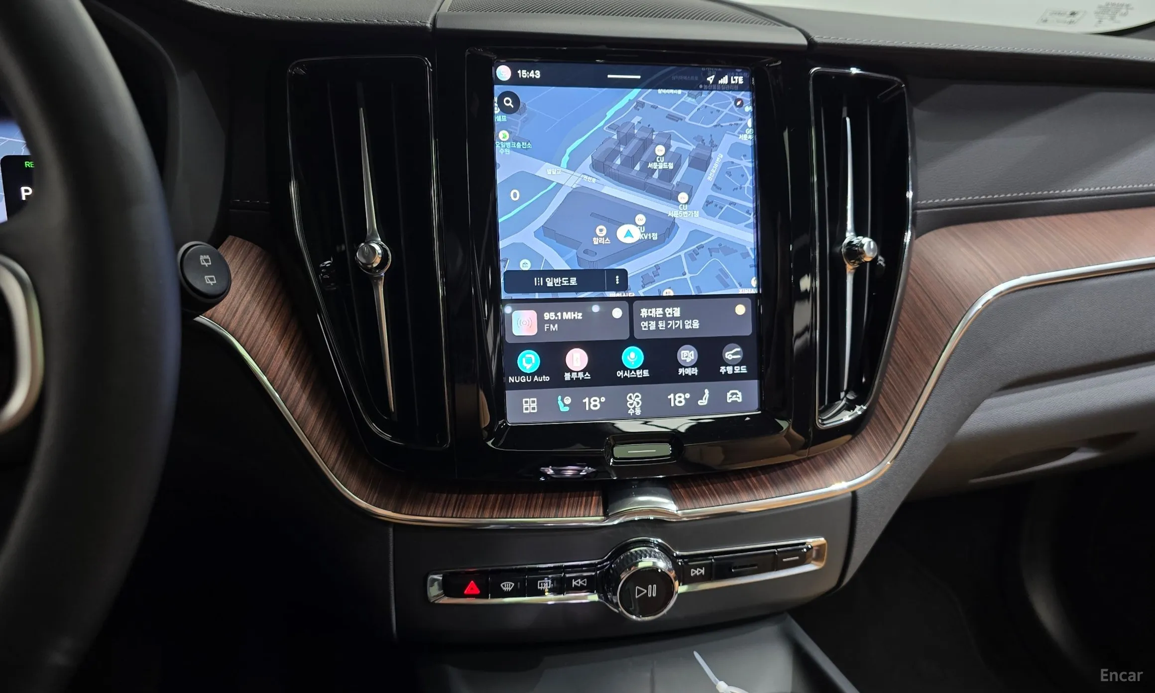 Volvo XC60 Gen 2 превью 12