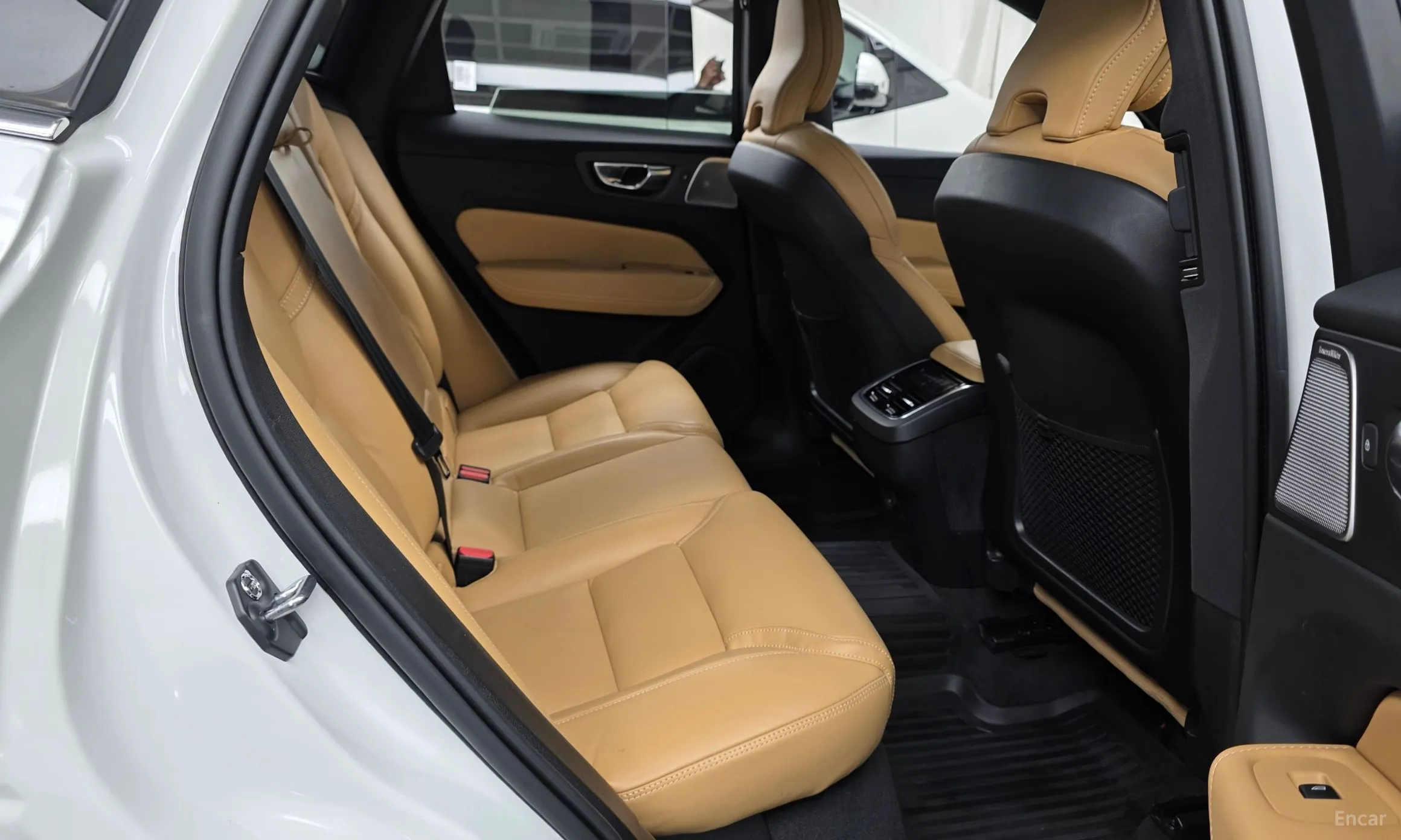 Volvo XC60 Gen 2 превью 11