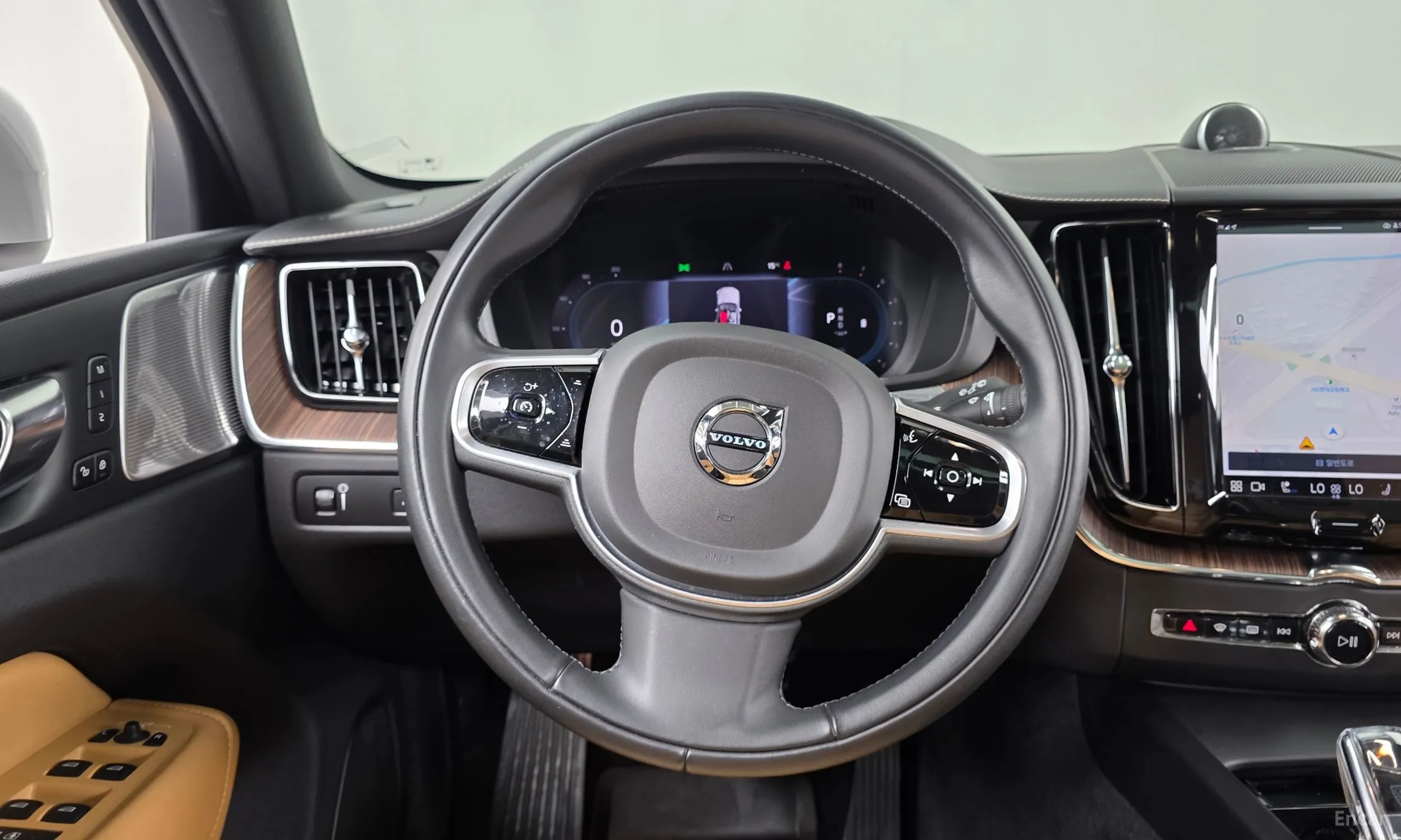 Volvo XC60 Gen 2 превью 12