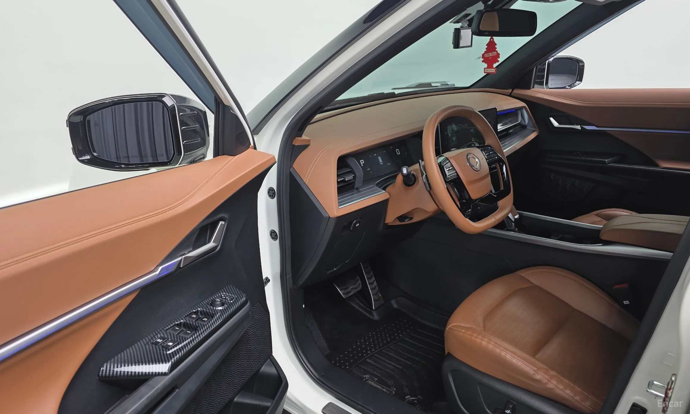 KG Mobility (SsangYong) Torres превью 12