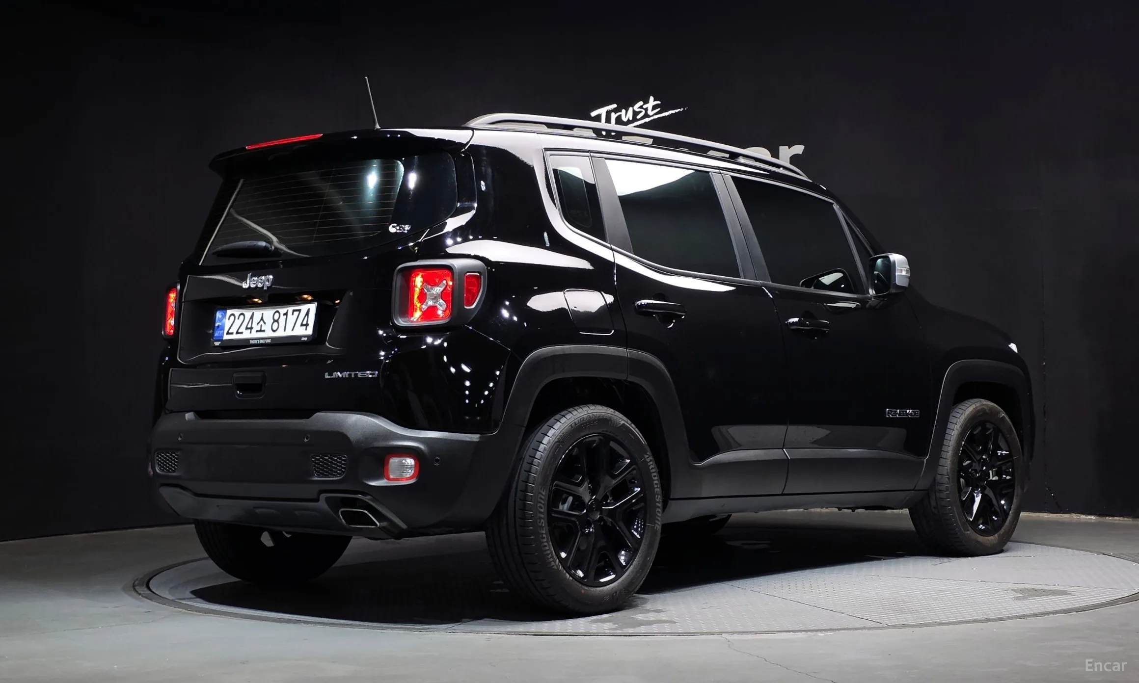 Jeep Renegade превью 2