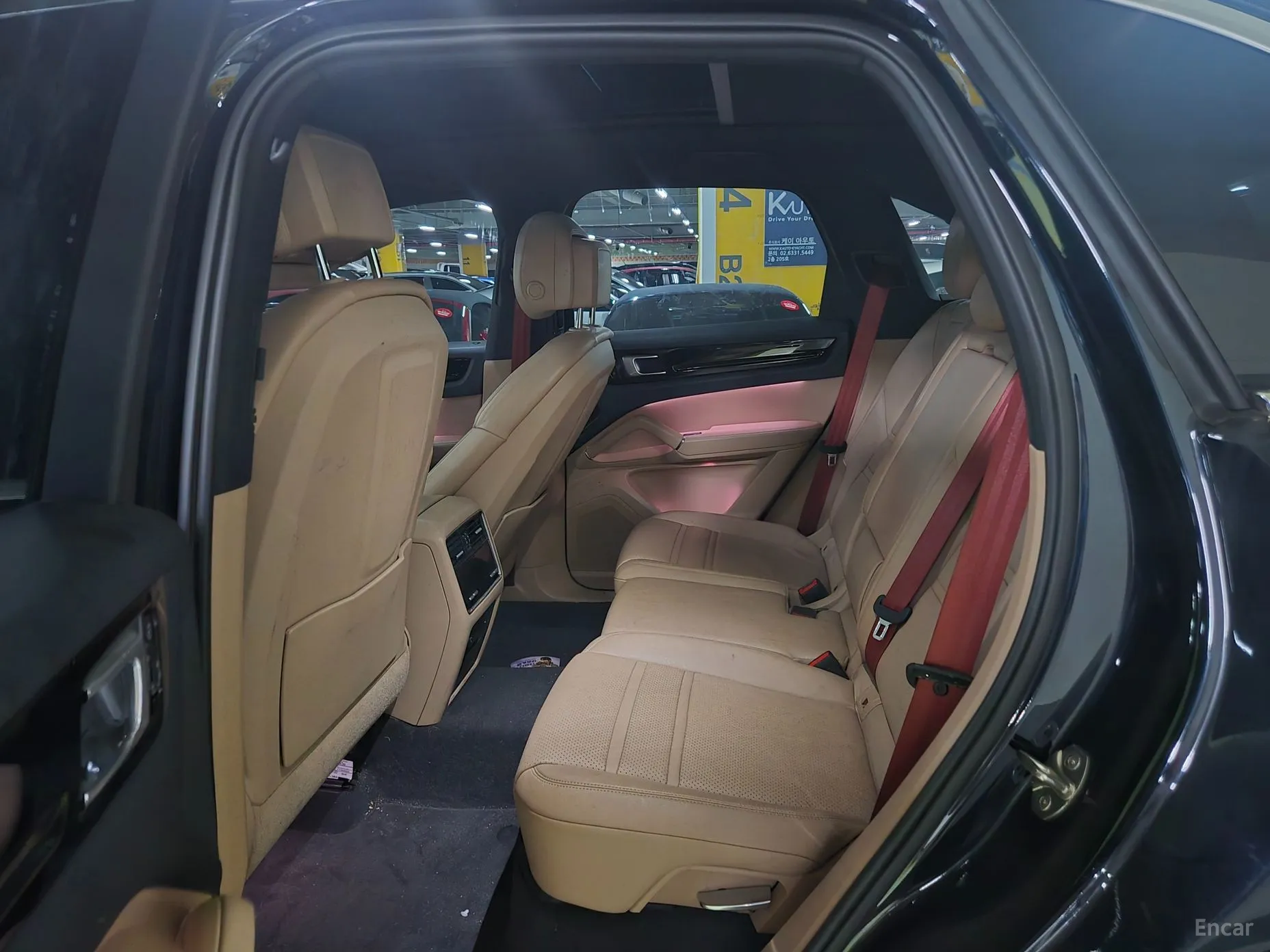 Porsche Cayenne (PO536) превью 13