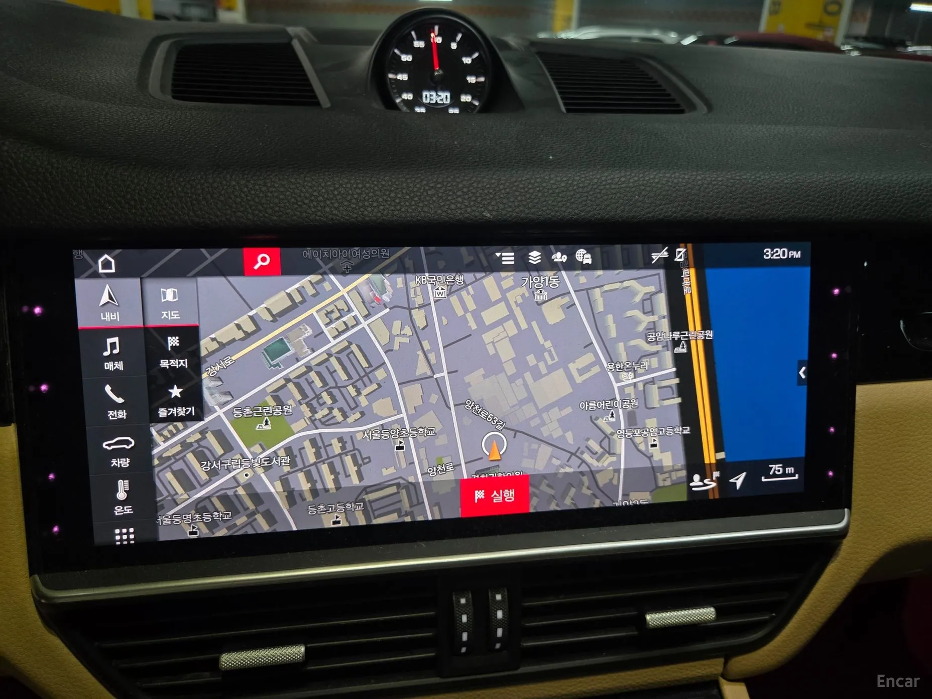 Porsche Cayenne (PO536) превью 9