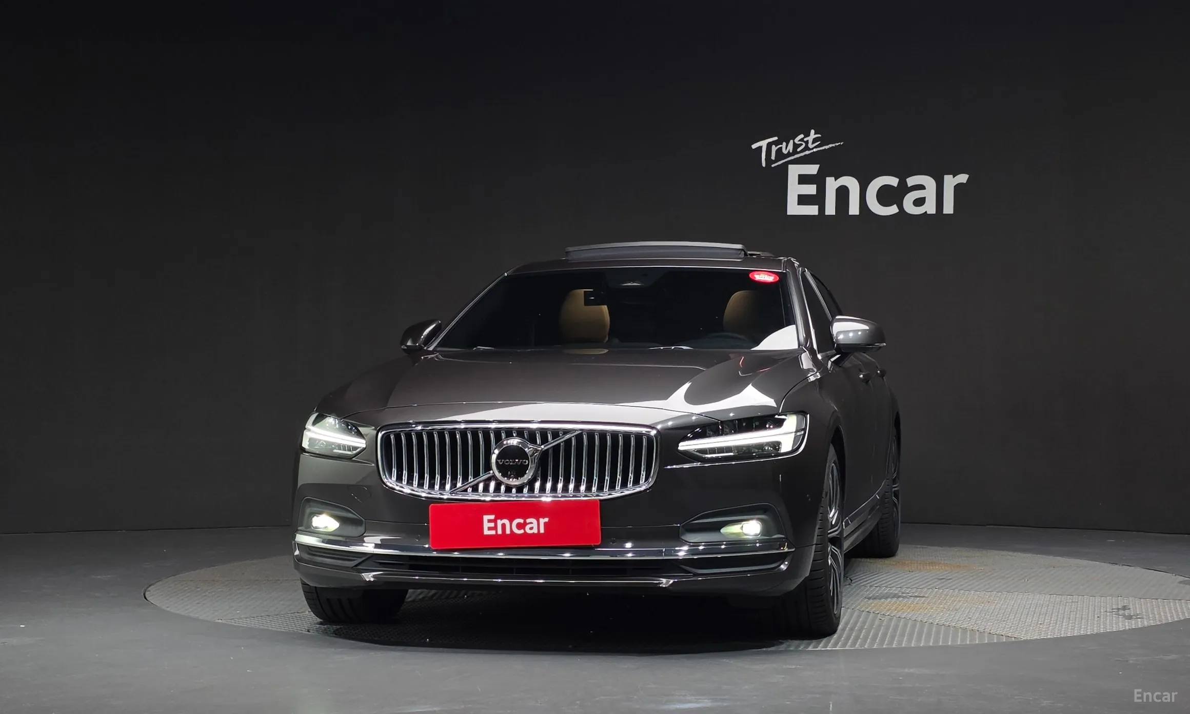 Volvo S90 превью 3