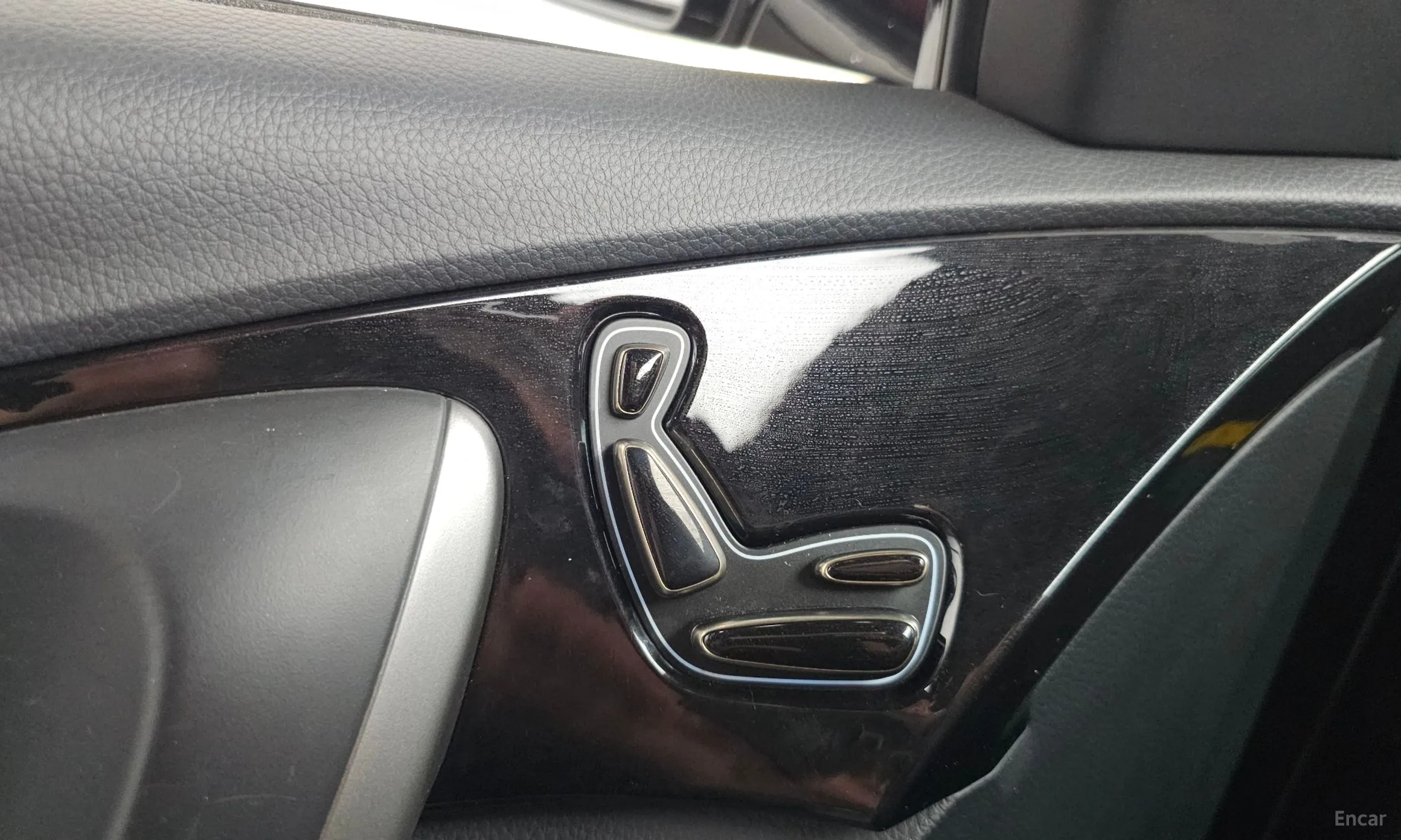 Hyundai Grandeur HG превью 17