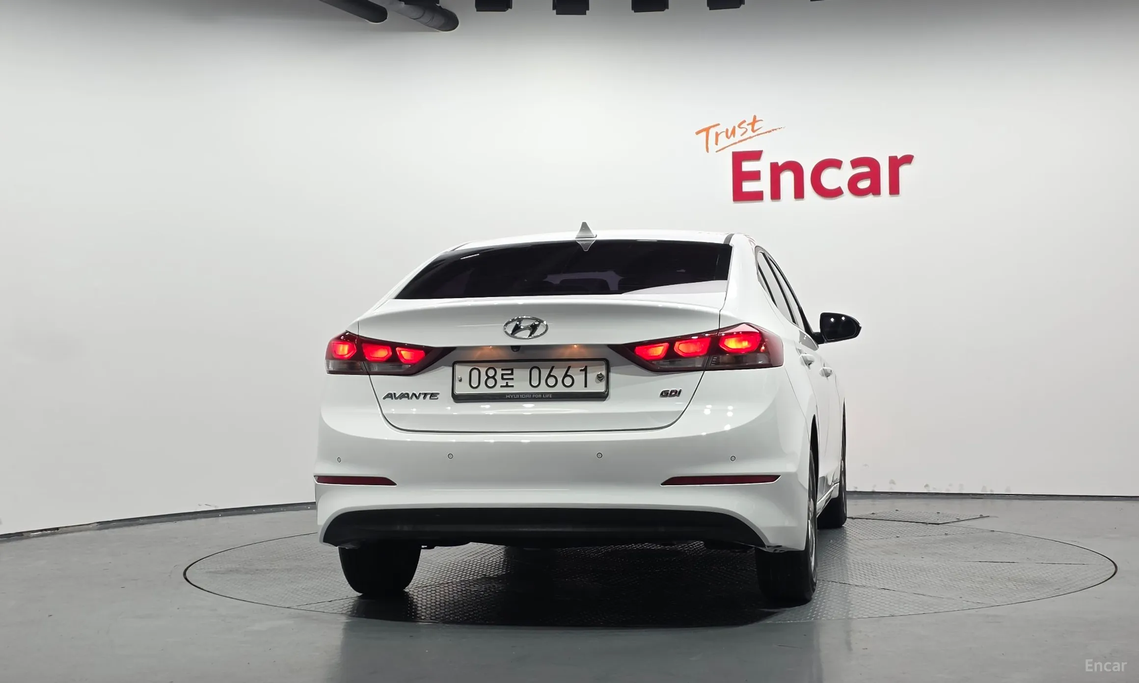 Hyundai Avante AD превью 4