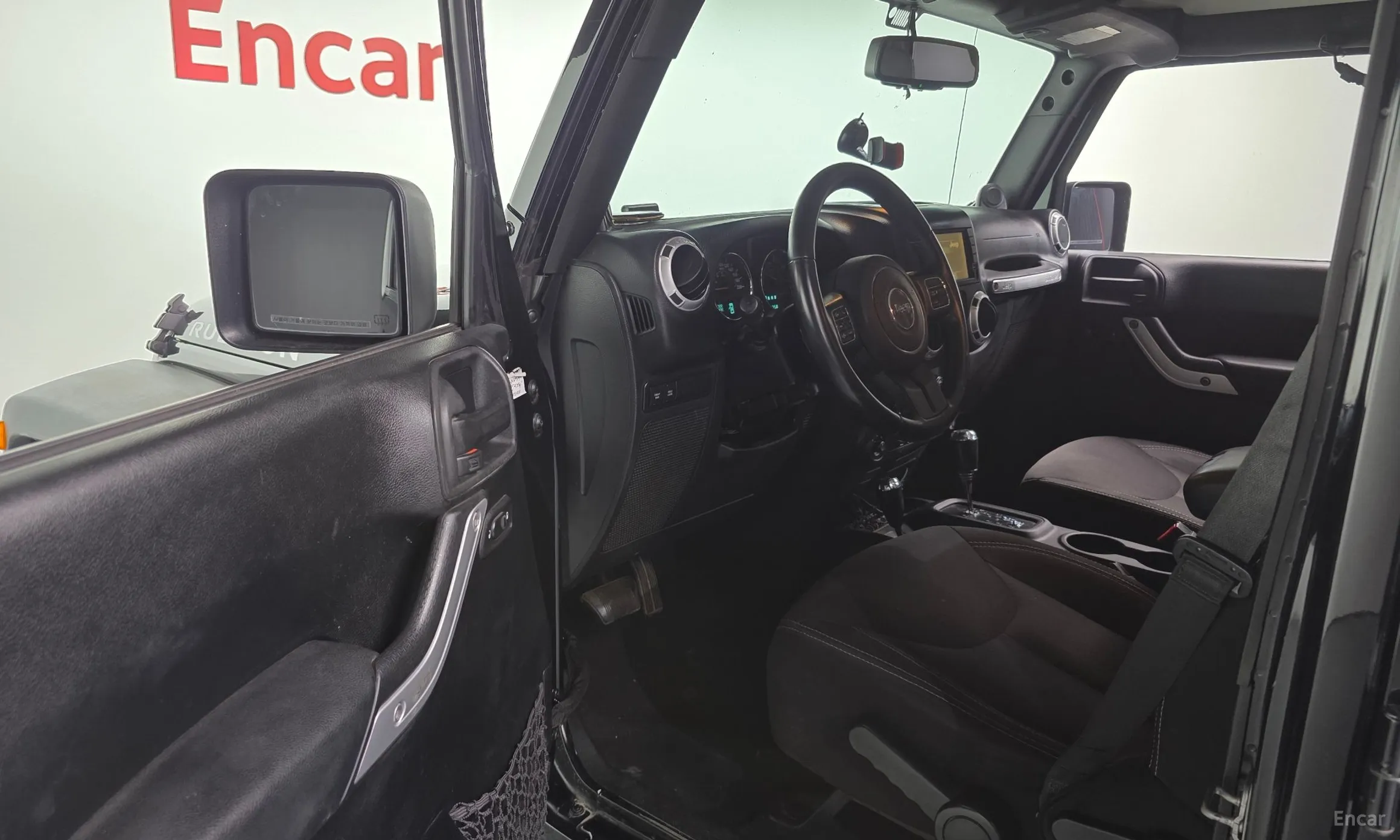 Jeep Wrangler (JK) превью 10