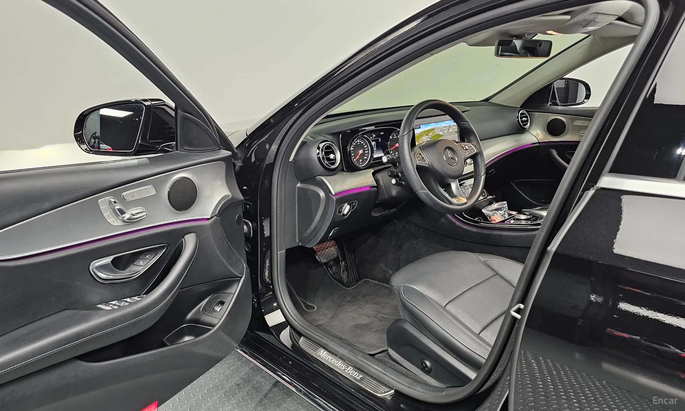 Mercedes Benz E-Class W213 превью 10