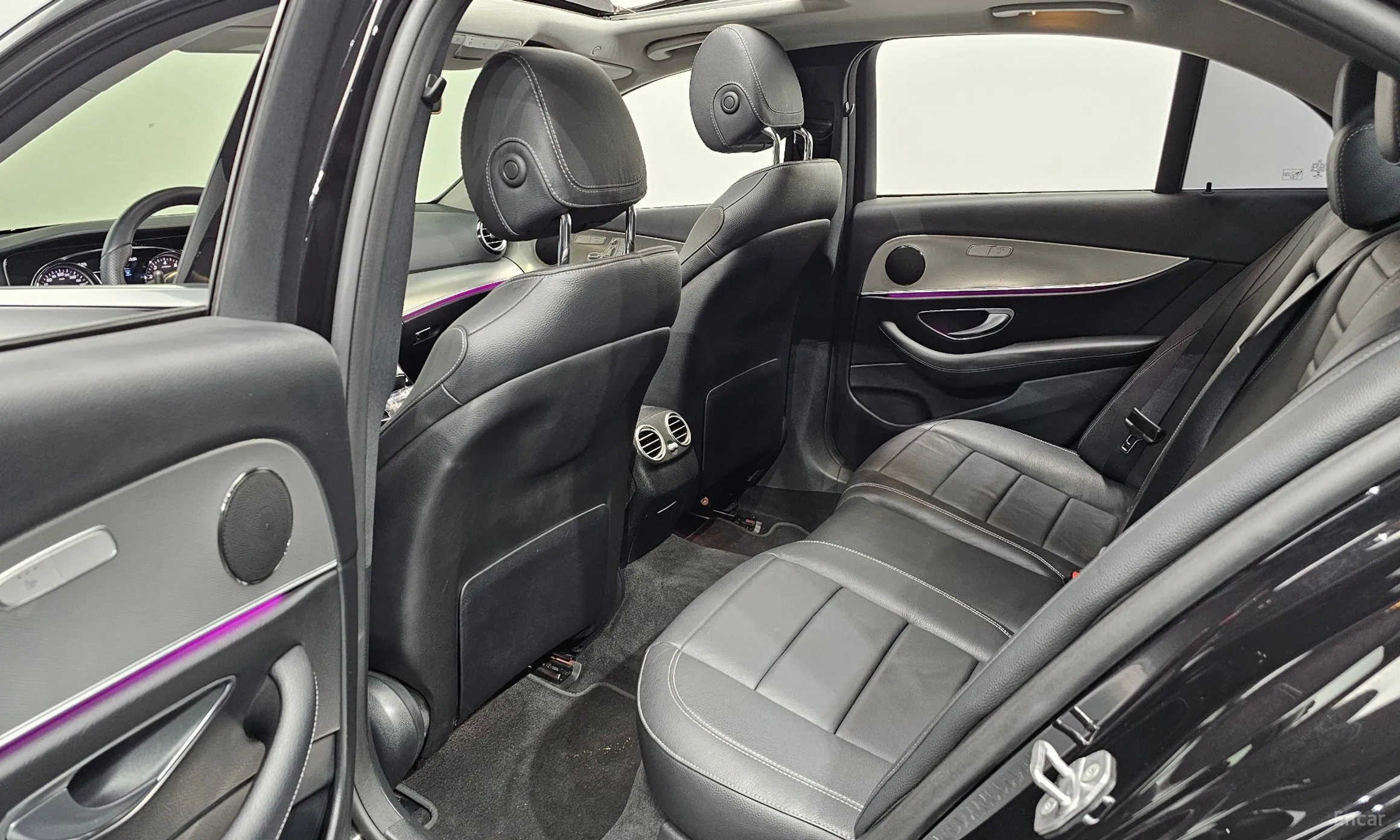 Mercedes Benz E-Class W213 превью 12
