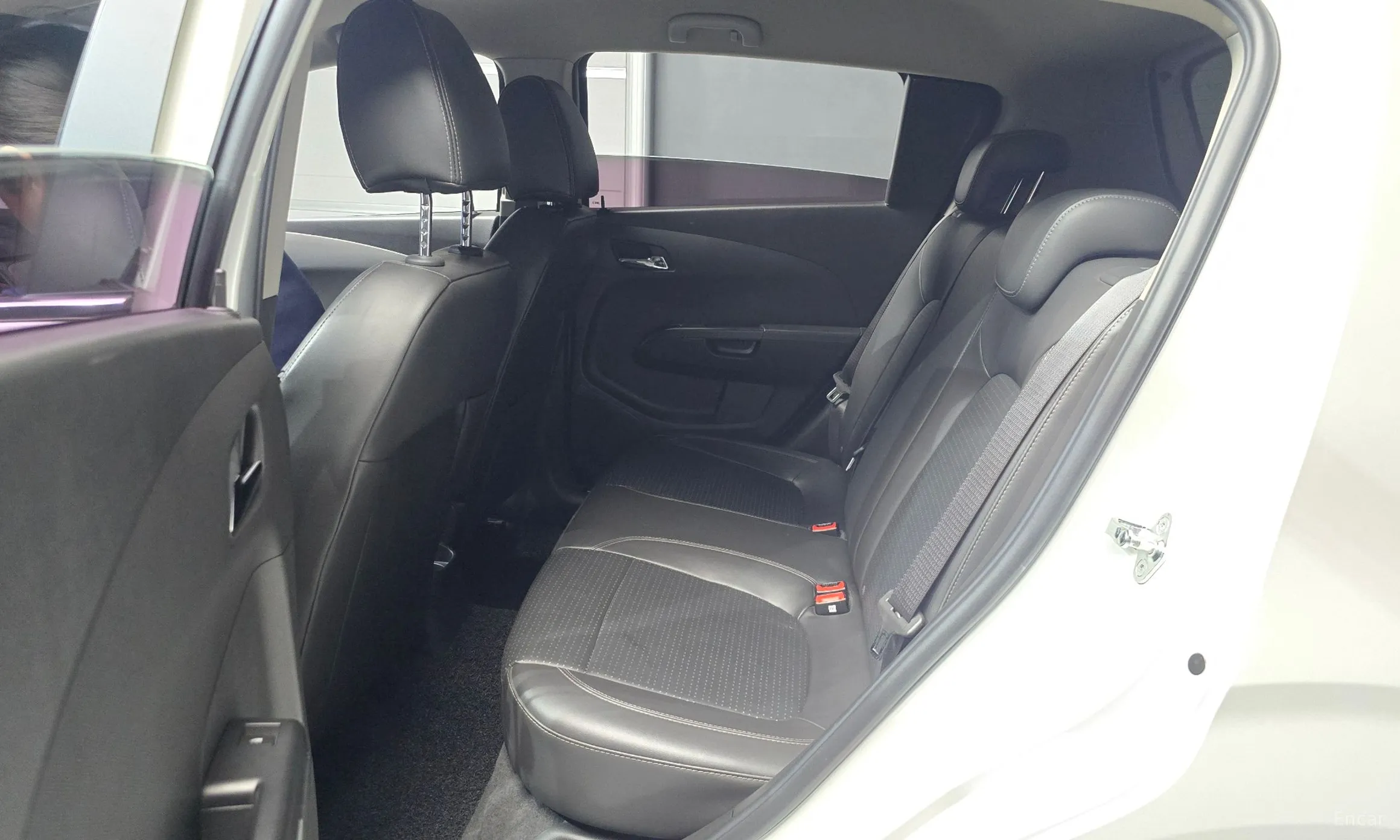 Chevrolet (GM Daewoo) Aveo Hatchback превью 12