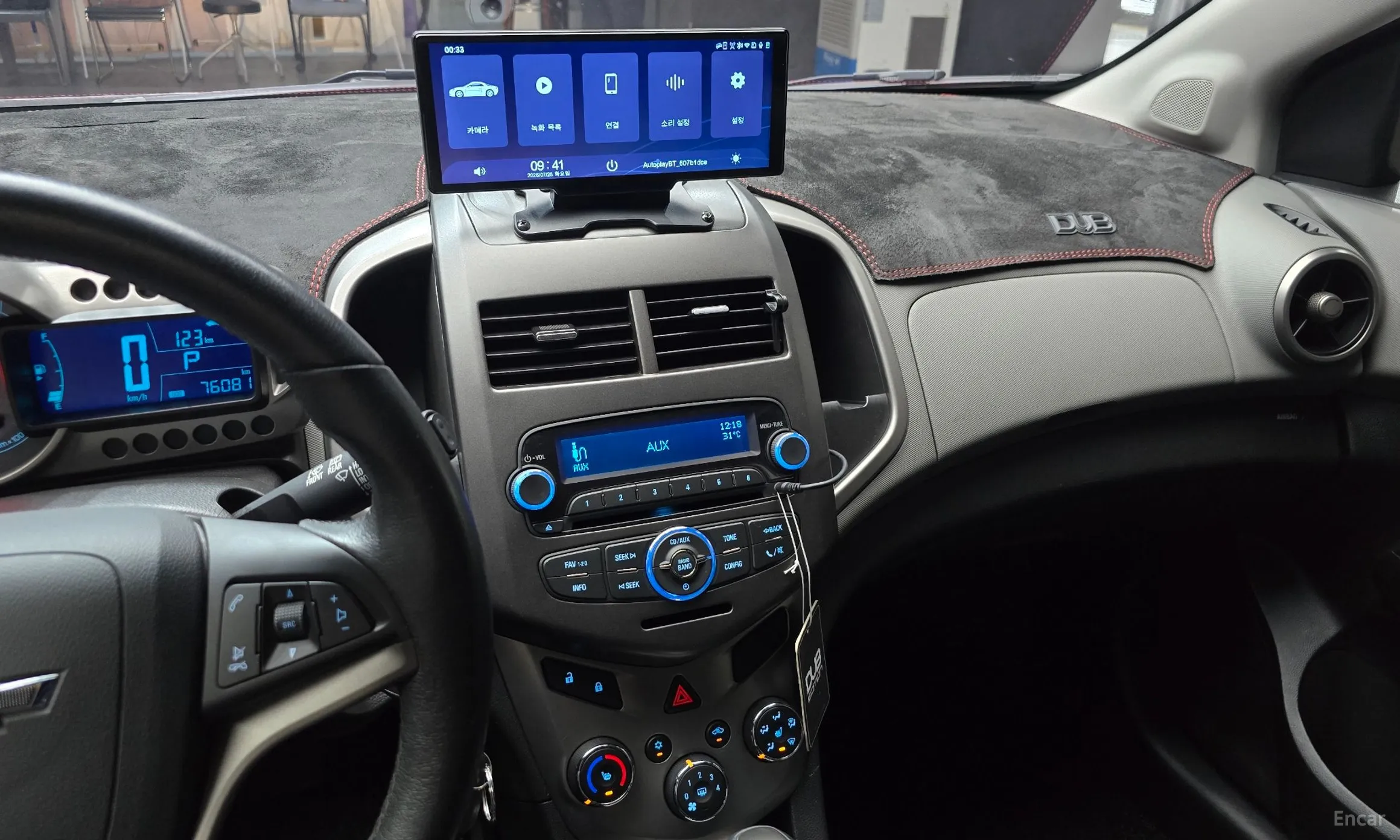 Chevrolet (GM Daewoo) Aveo Hatchback превью 14
