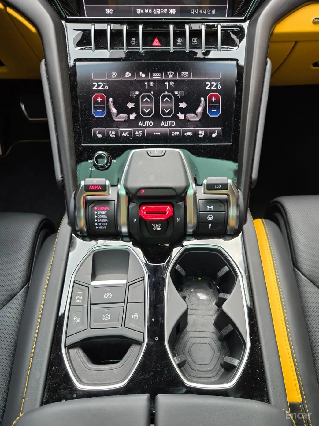 Lamborghini Urus превью 9