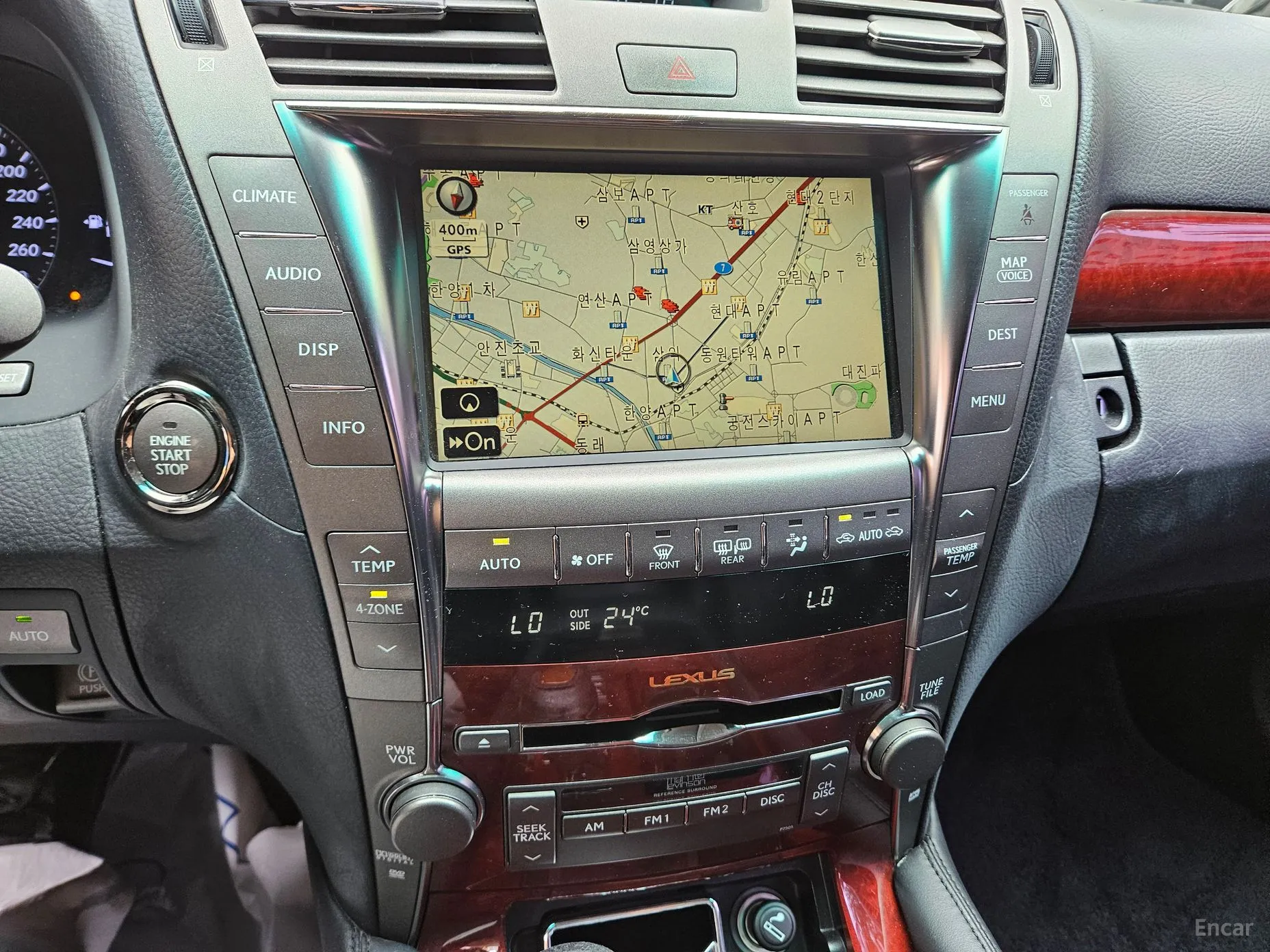 Lexus LS460 превью 19
