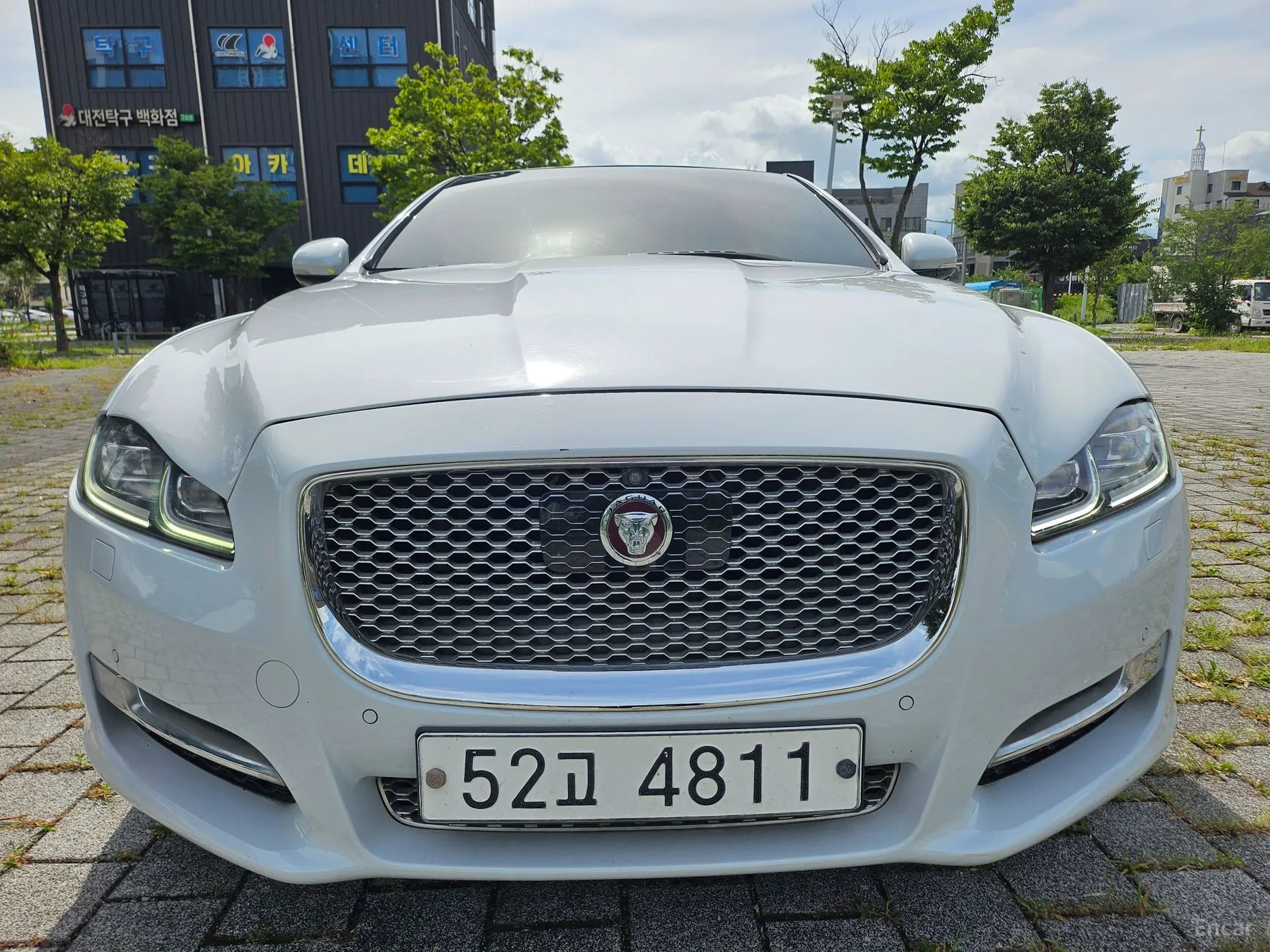 Jaguar All New XJ