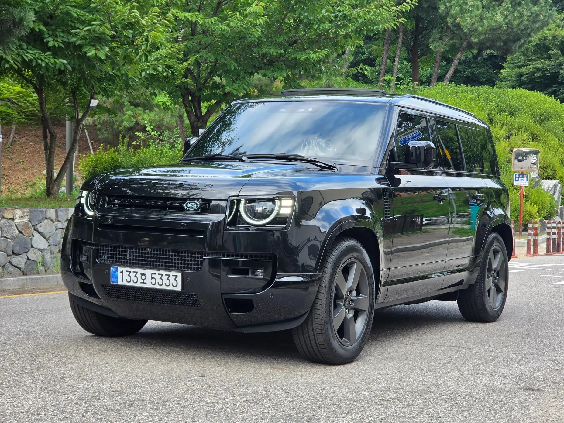 Land Rover Defender (L663)
