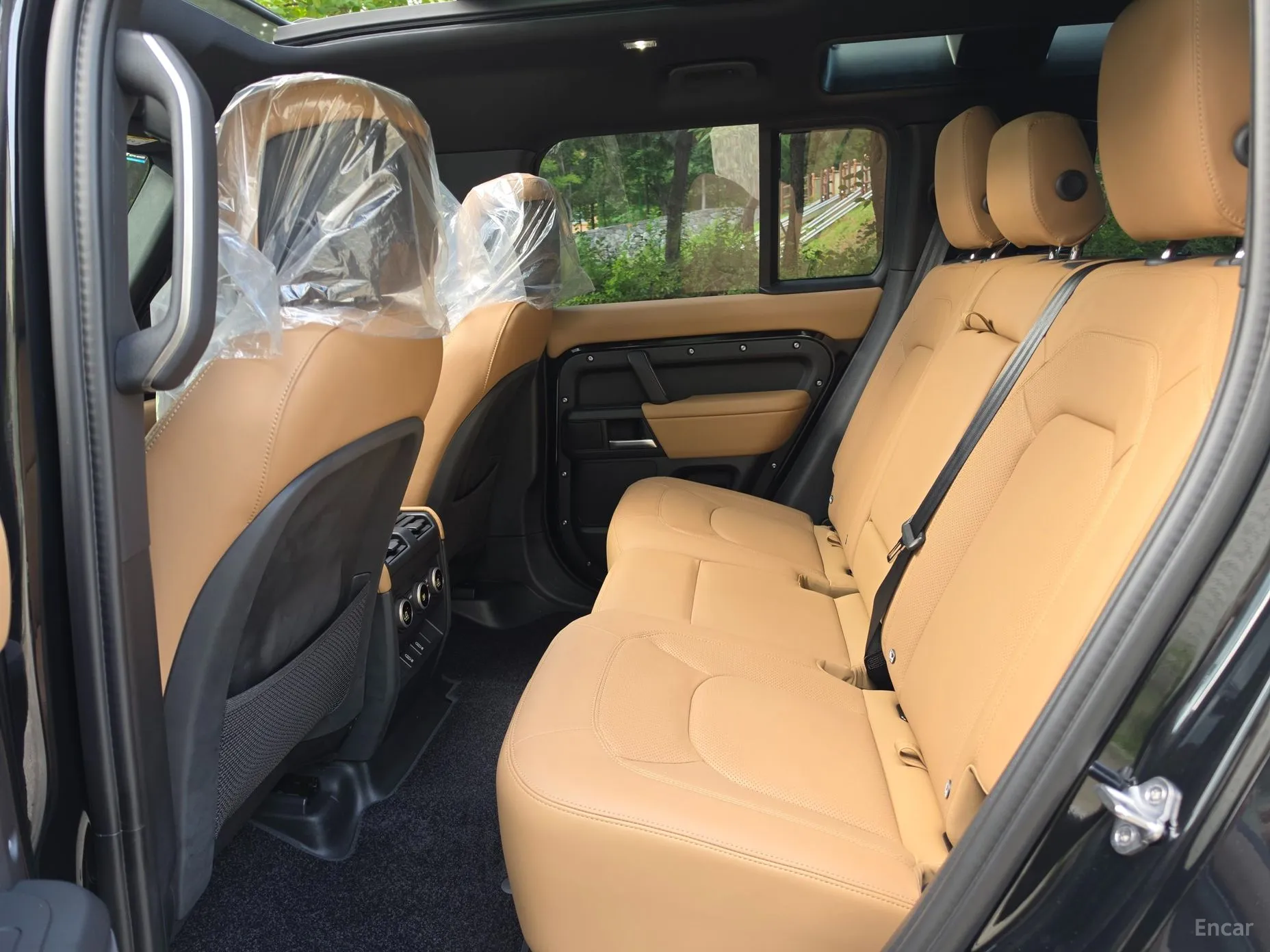 Land Rover Defender (L663) превью 10