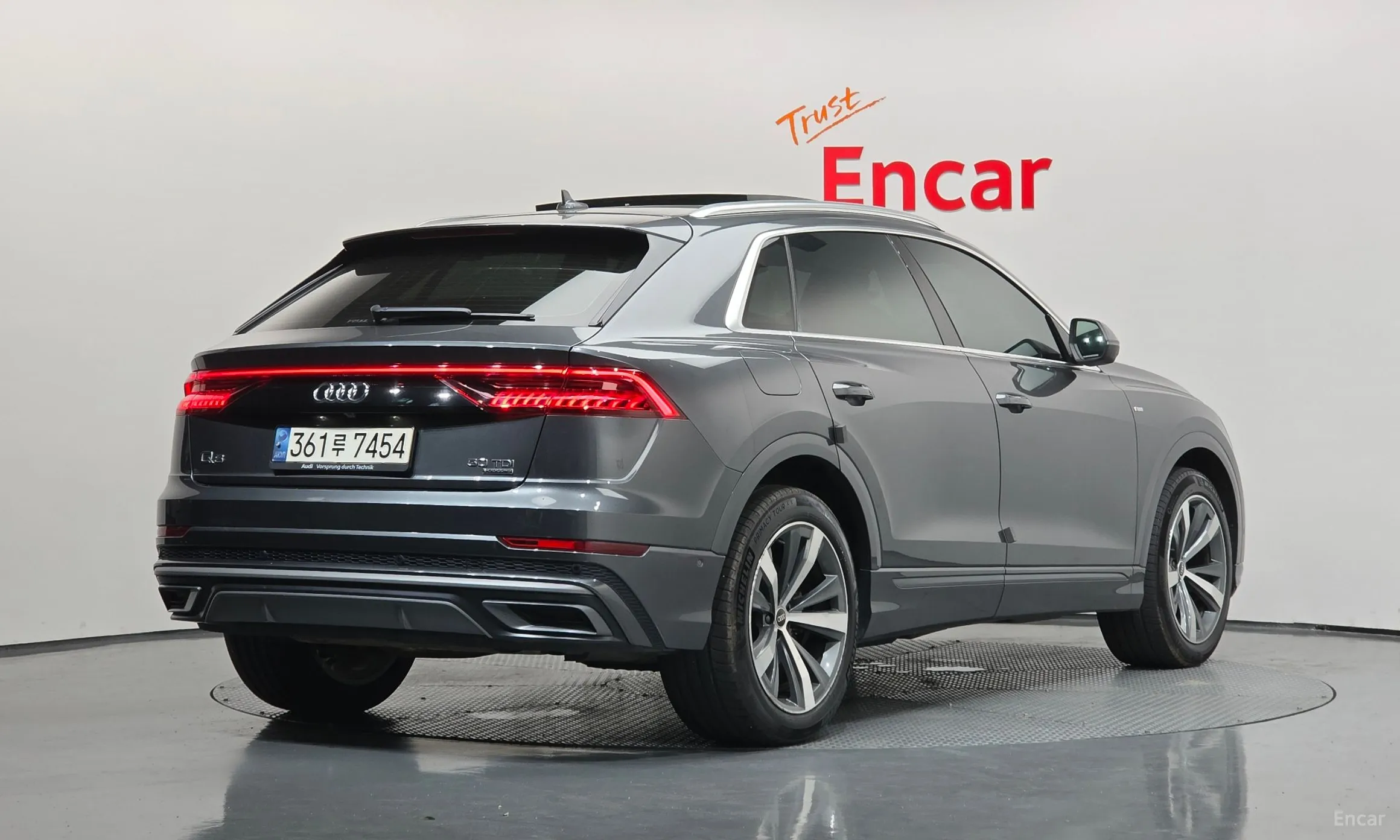 Audi Q8 (4M)
