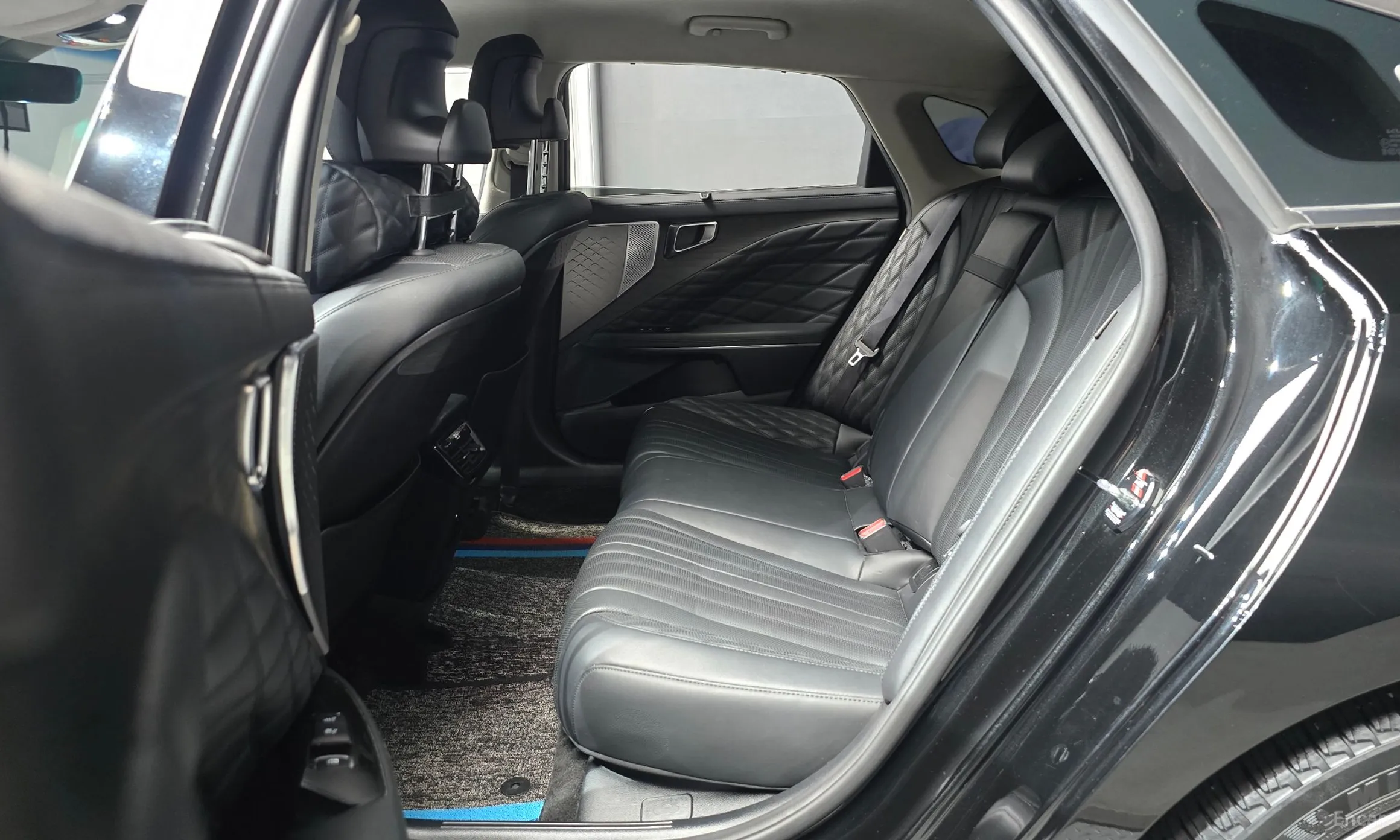 Kia K8 превью 12