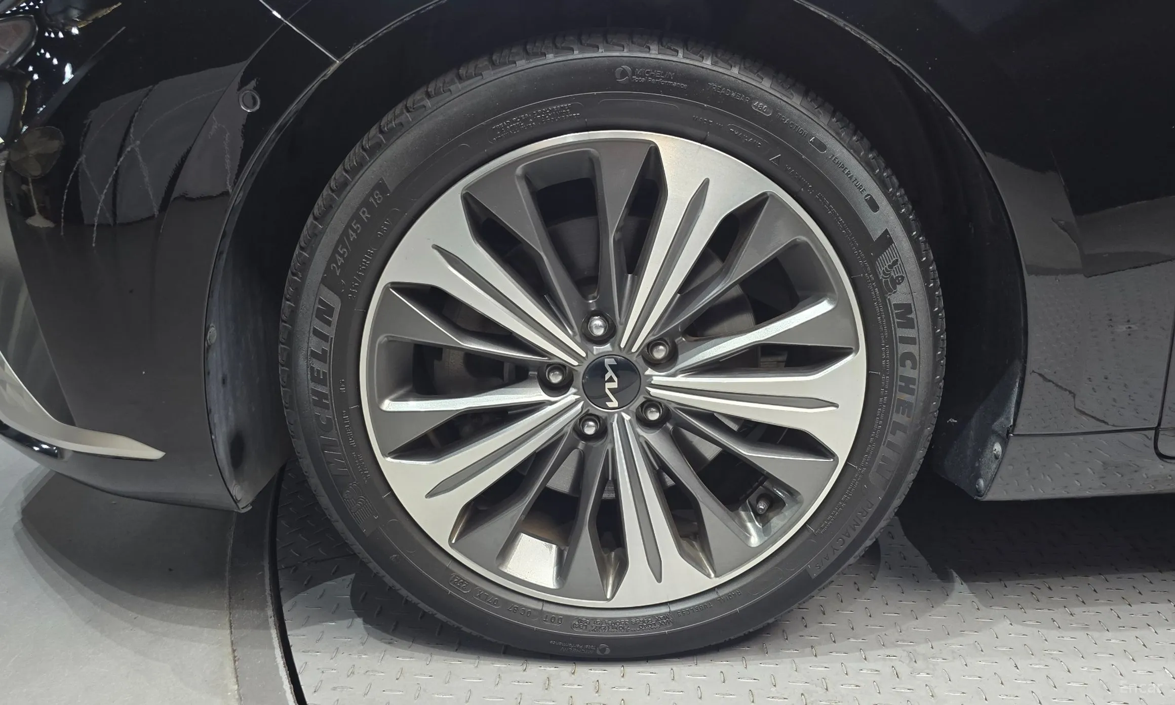 Kia K8 превью 5