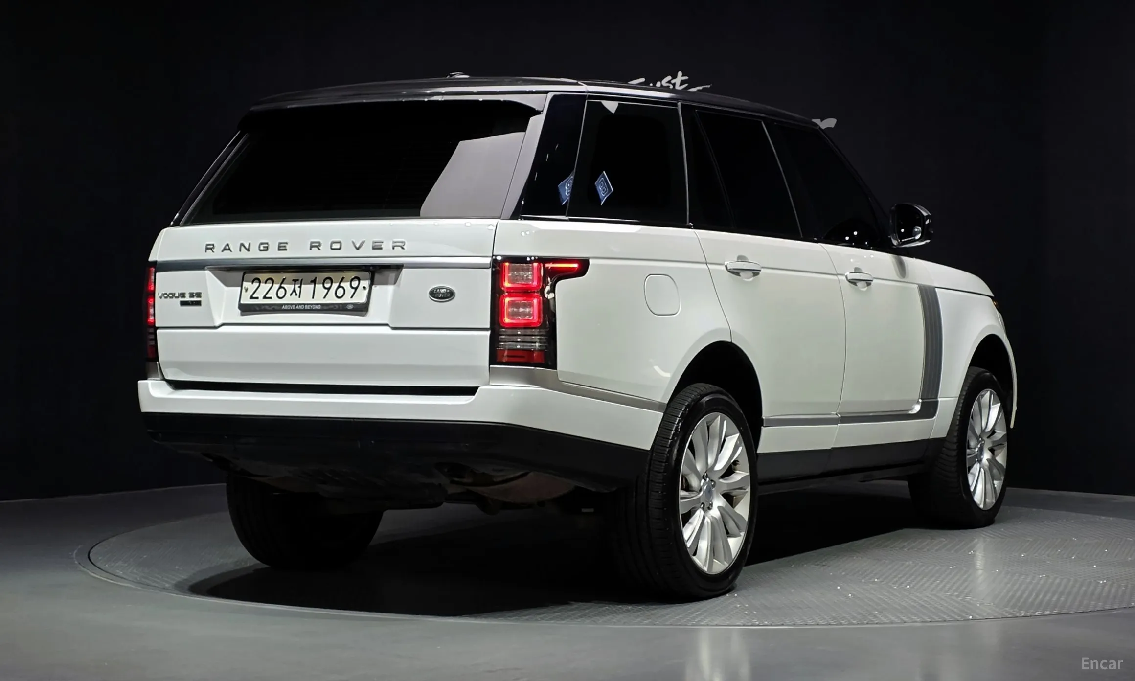 Land Rover Range Rover 4th Generation превью 2