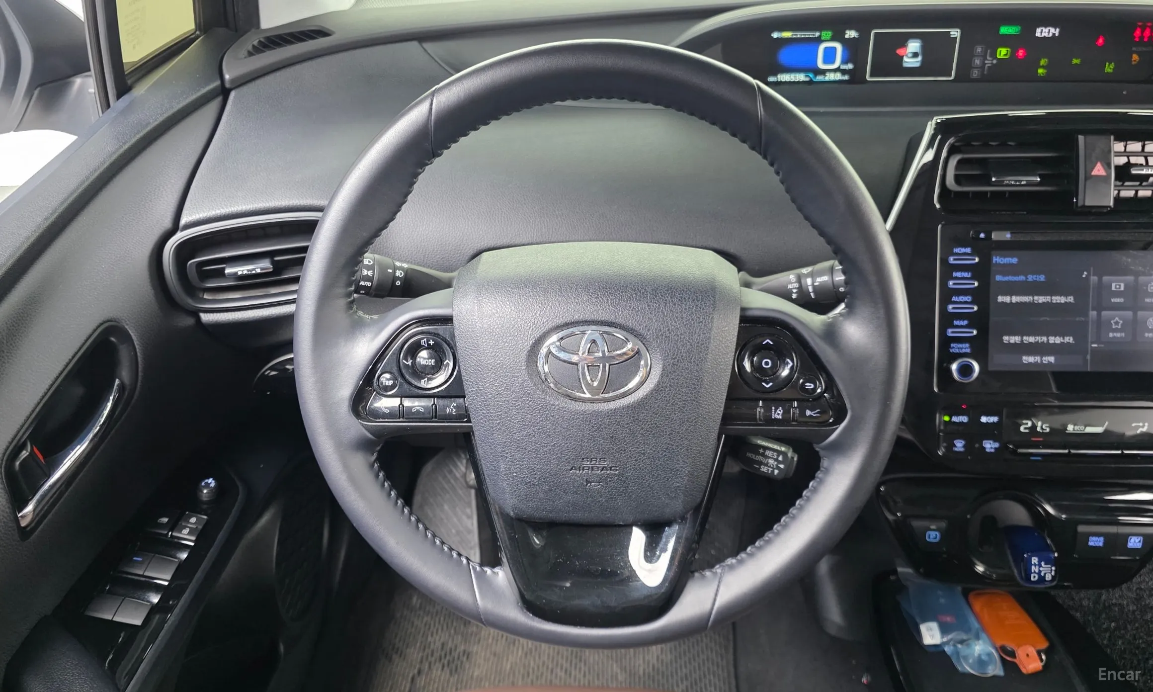 Toyota Prius 4th Generation превью 13
