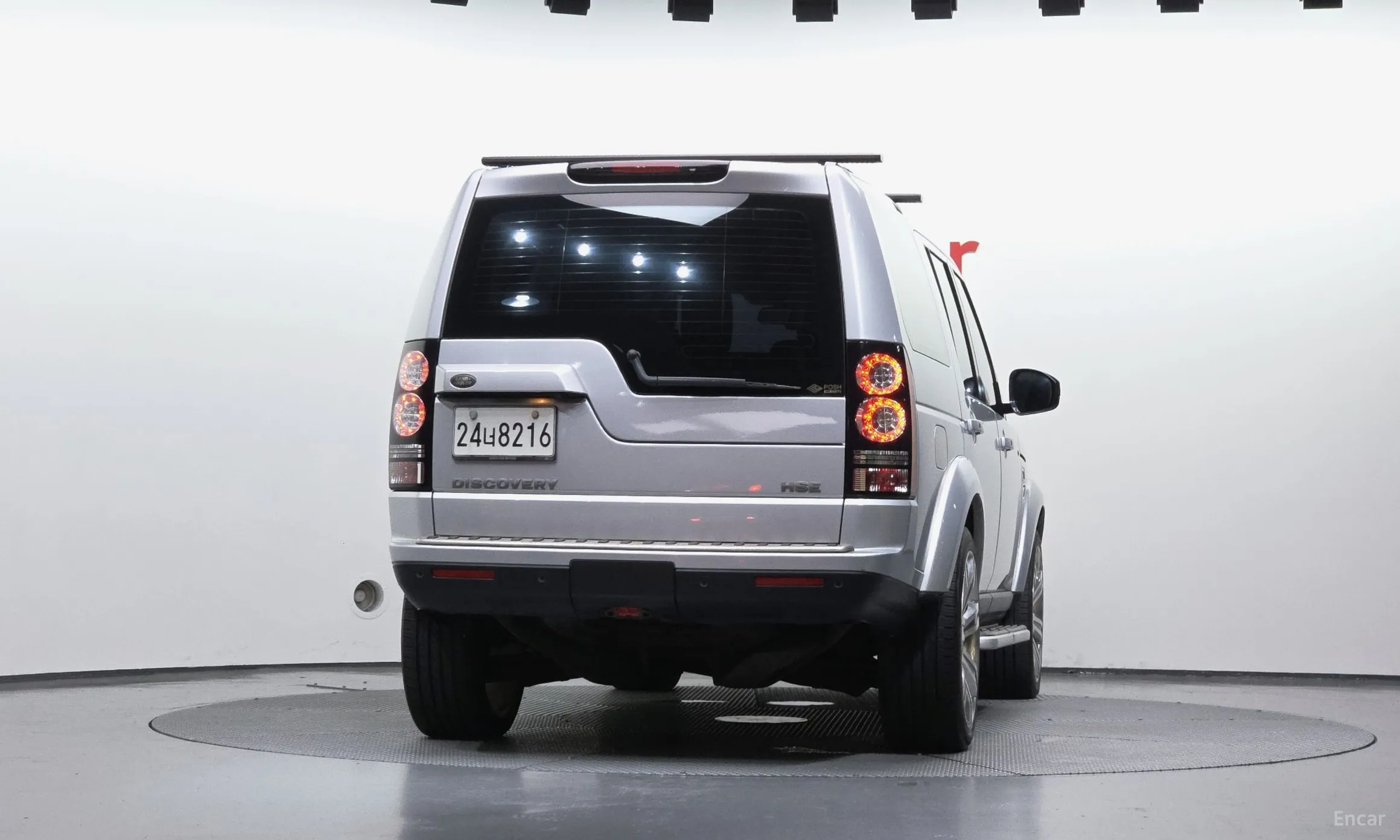 Land Rover Discovery 4 превью 4