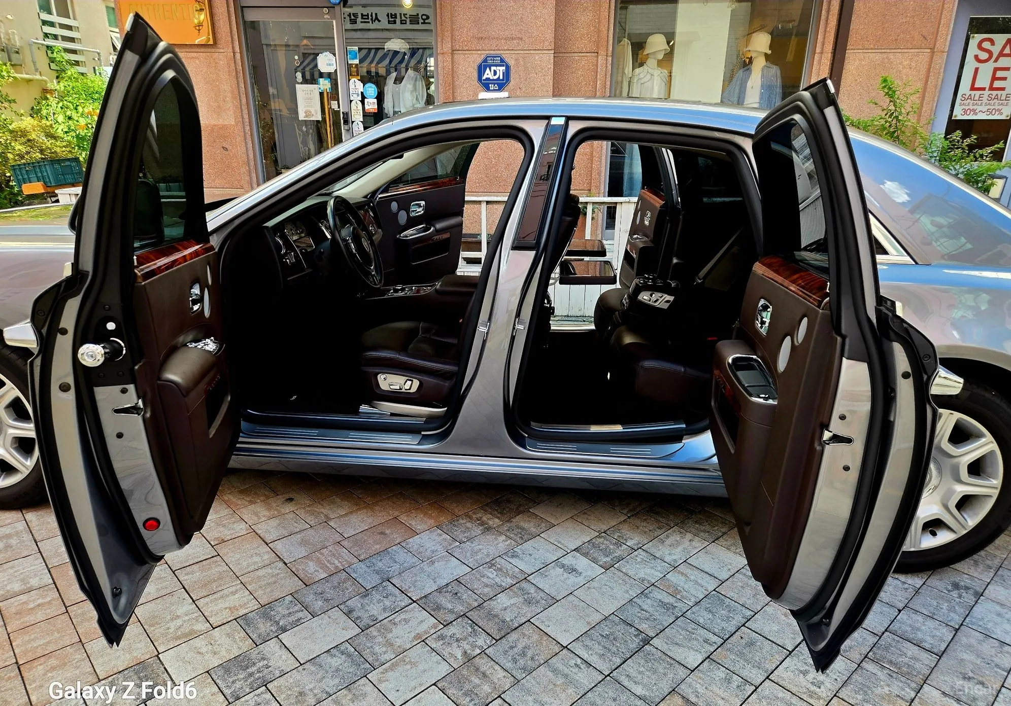 Rolls-Royce Ghost превью 19