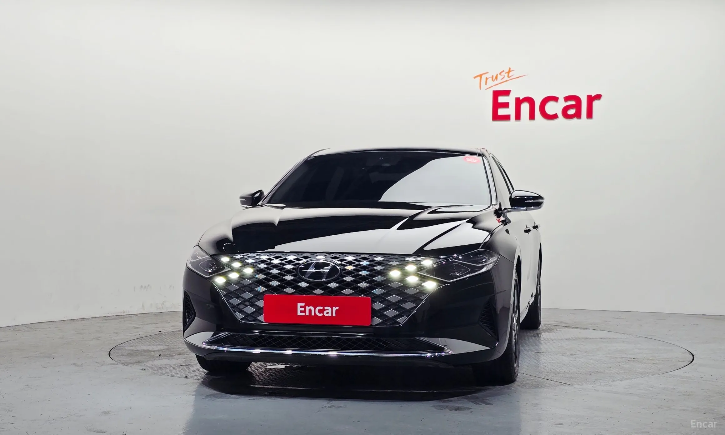 Hyundai Grandeur IG превью 3