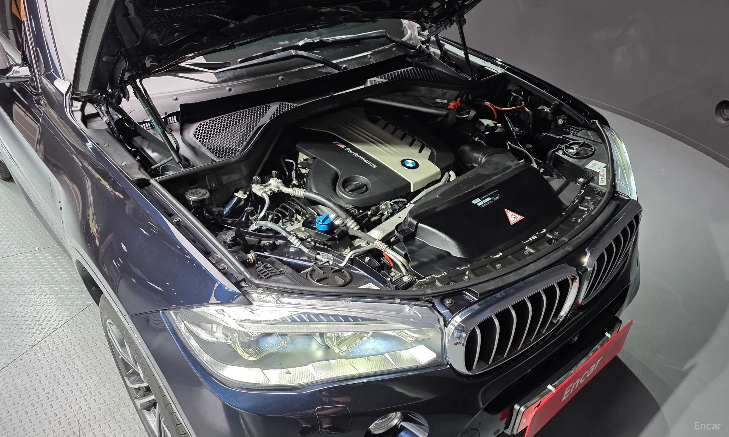 BMW X6 (F16) превью 6