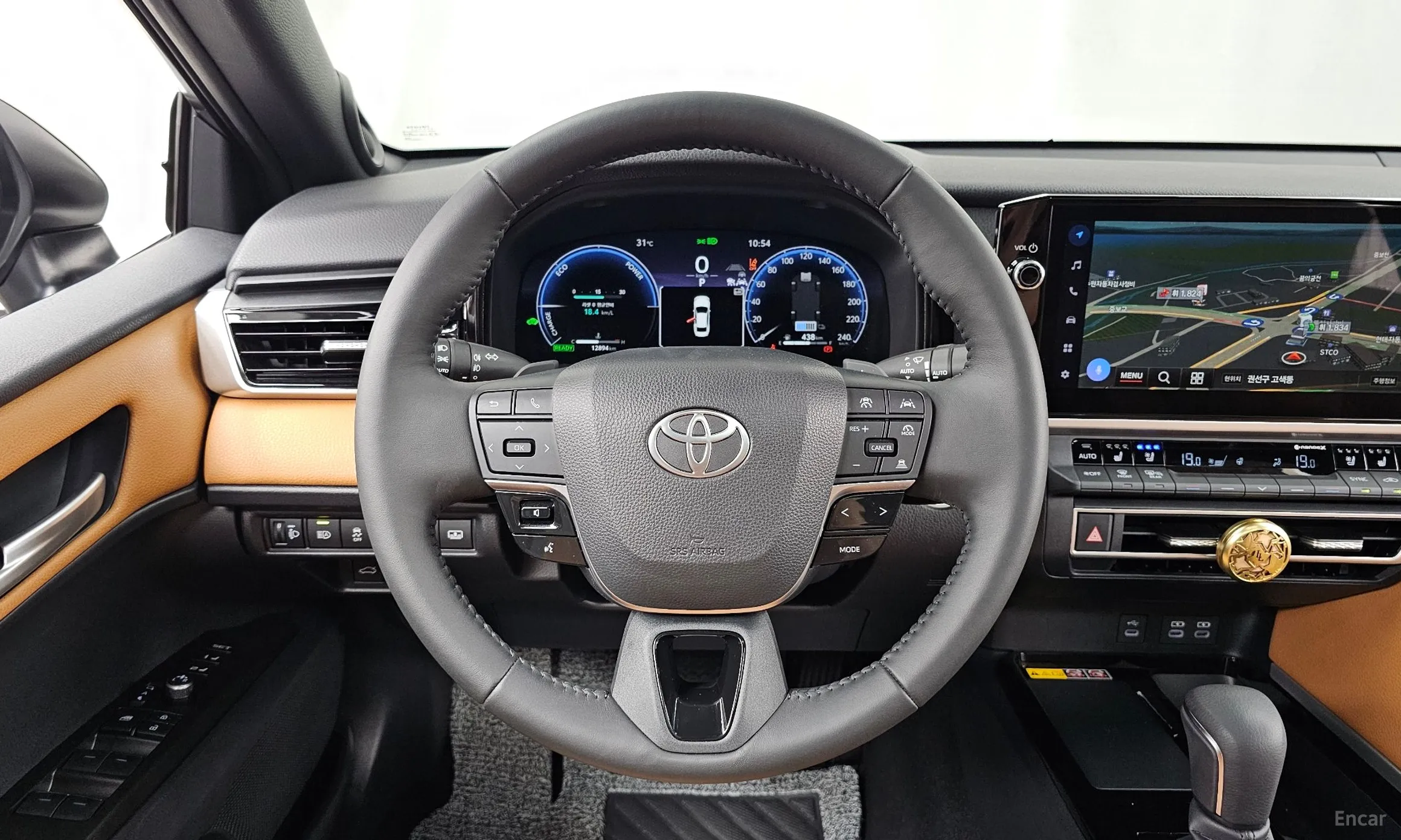 Toyota Camry (XV80) превью 13
