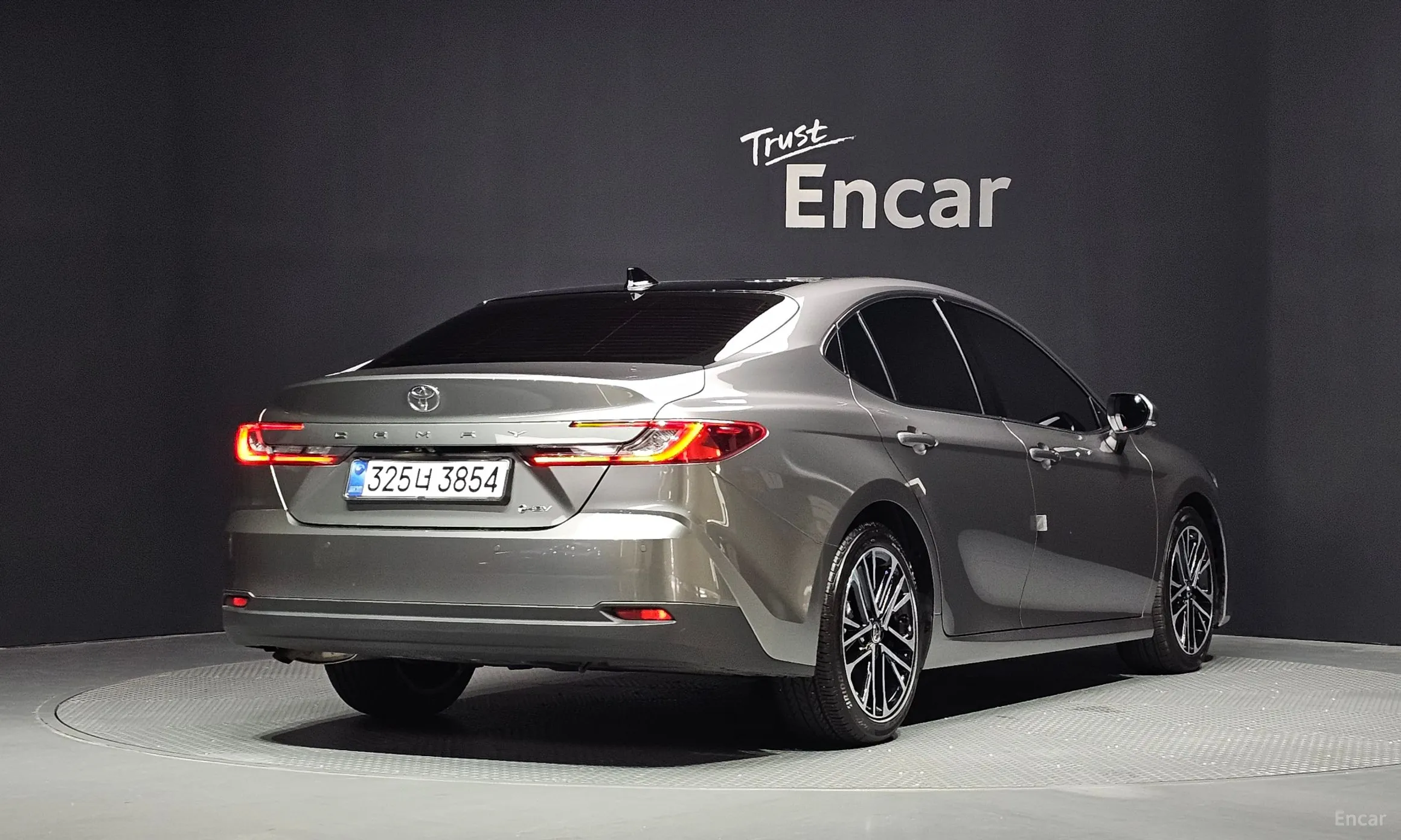 Toyota Camry (XV80)