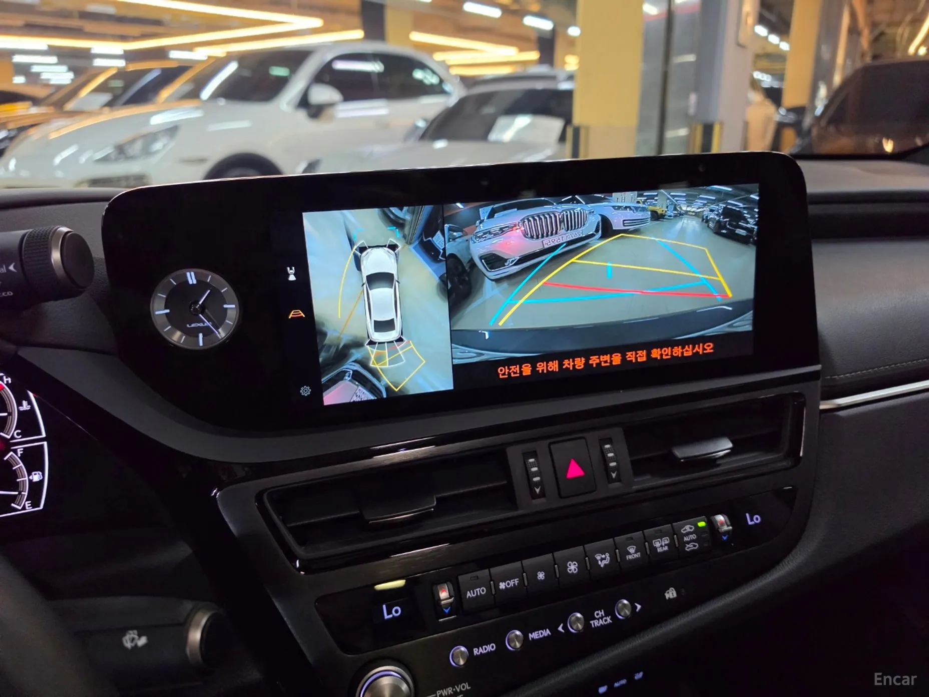 Lexus ES300h 7th Generation превью 13