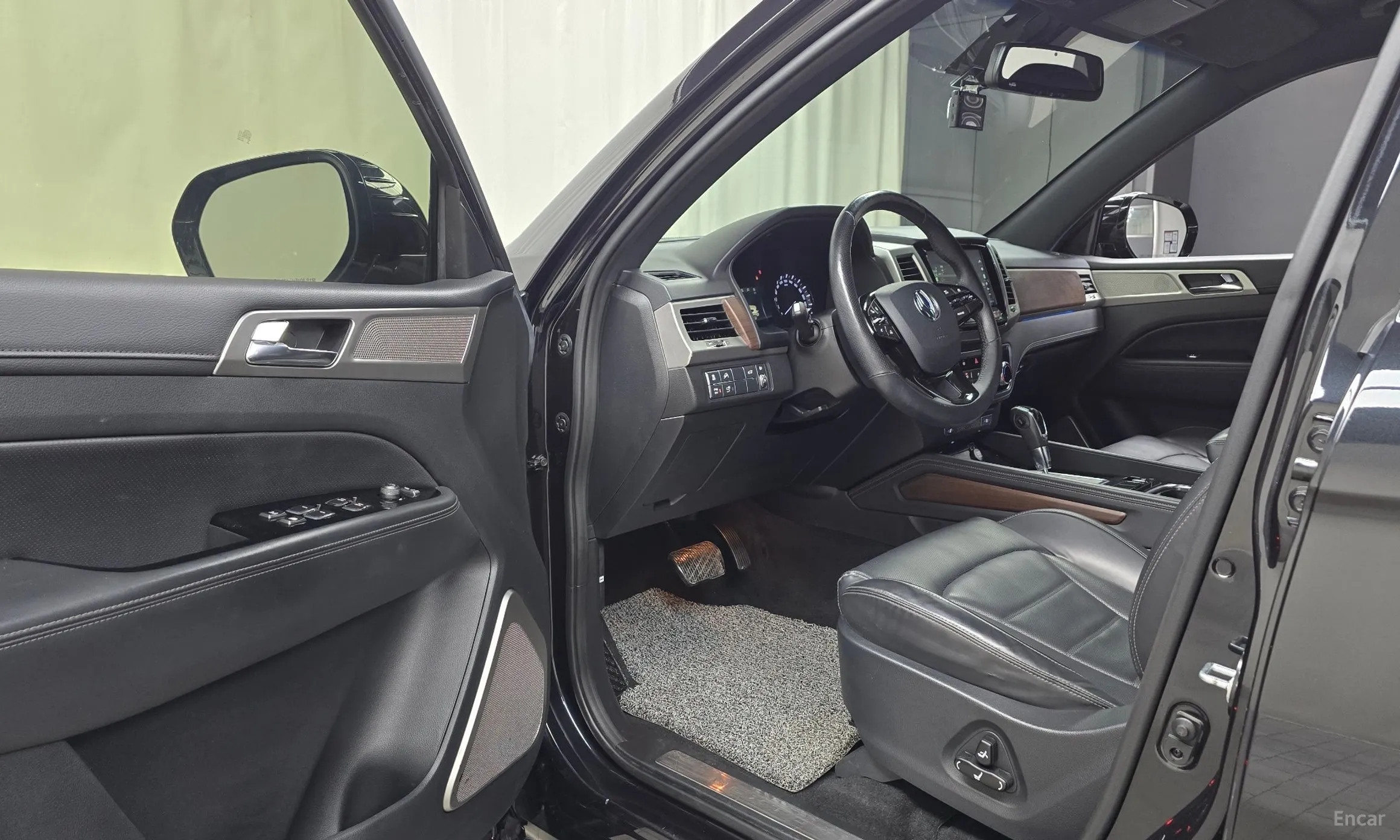 KG Mobility (SsangYong) G4 Rexton превью 10
