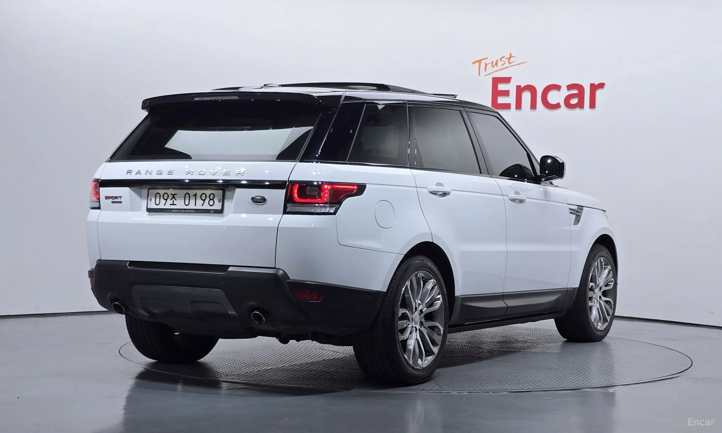 Land Rover Range Rover Sport 2nd Generation превью 2
