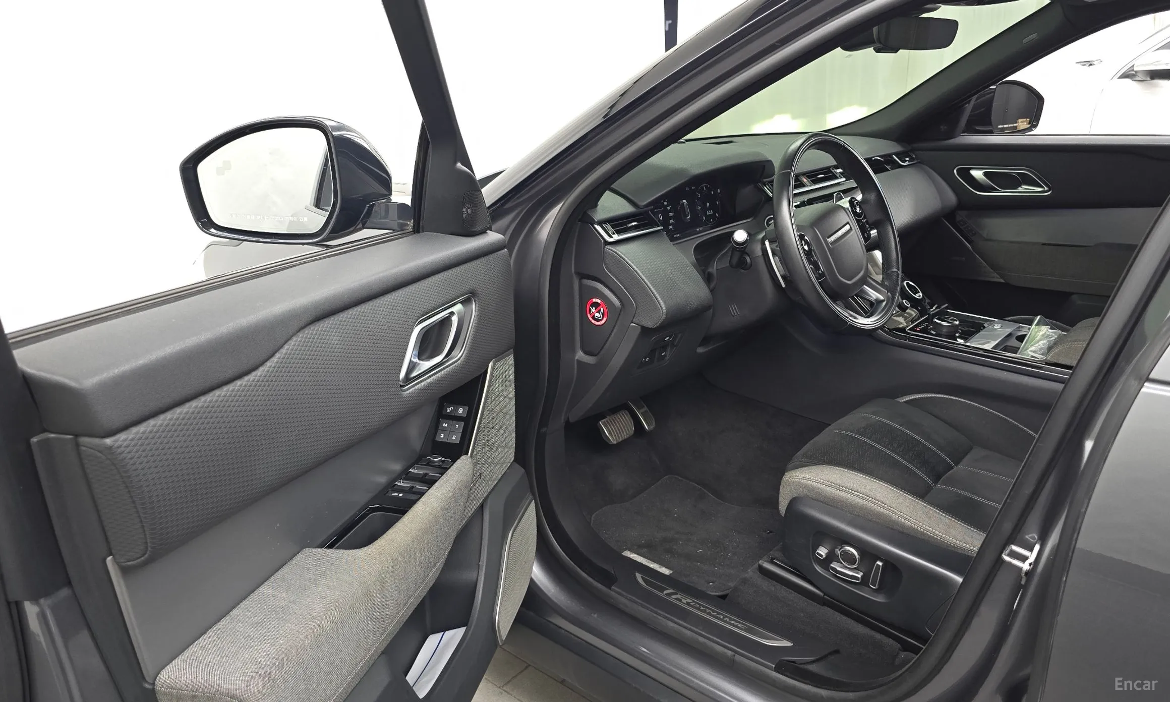 Land Rover Range Rover Bella превью 10