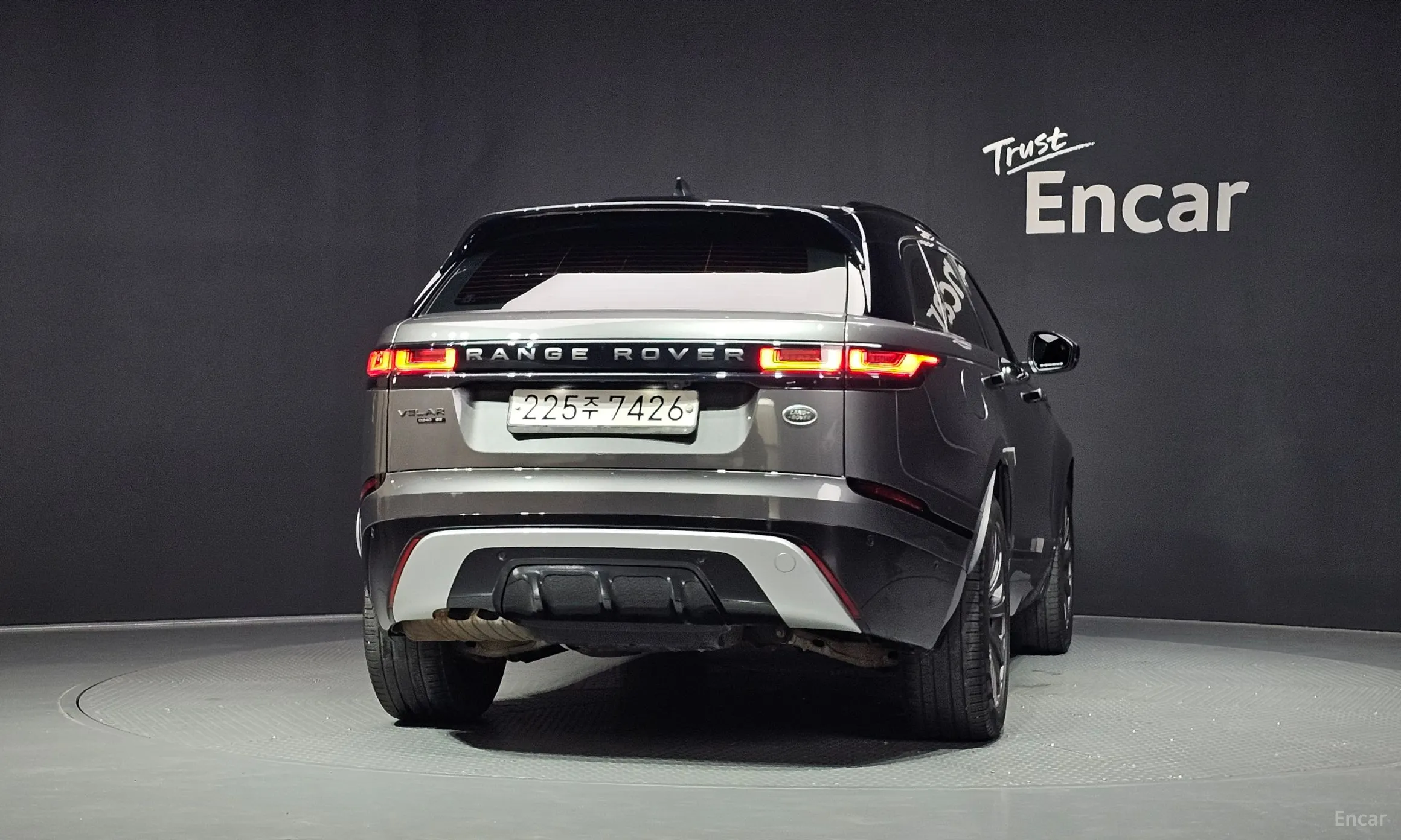 Land Rover Range Rover Bella превью 4