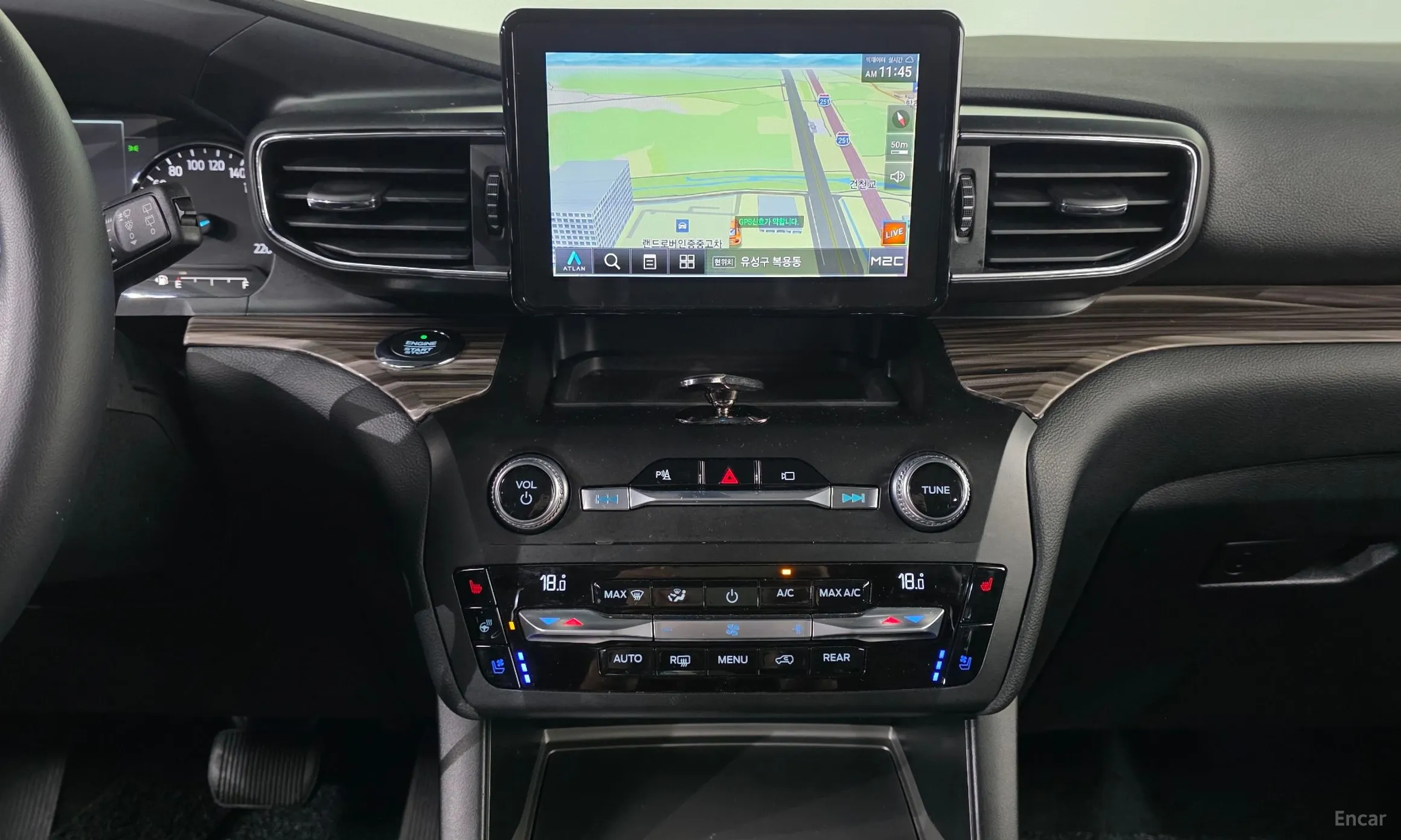 Ford Explorer 6th Generation превью 18