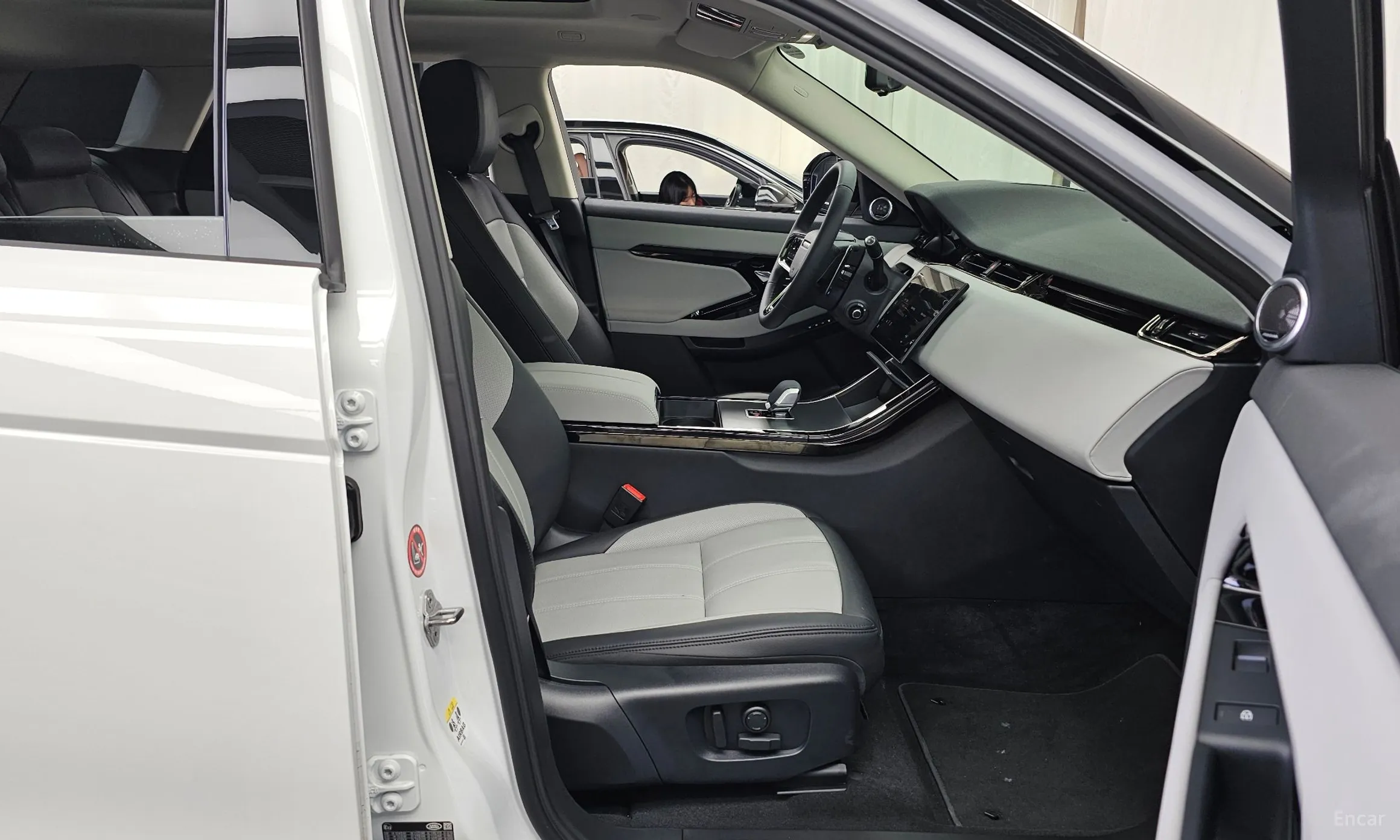 Land Rover Range Rover Evoque 2nd Generation превью 11