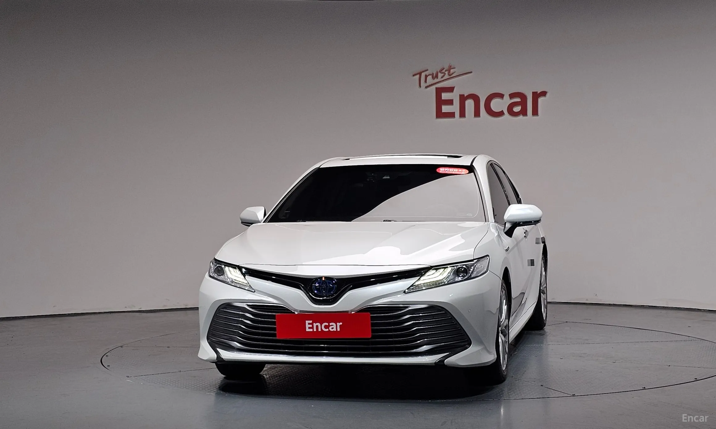 Toyota Camry (XV70) превью 3